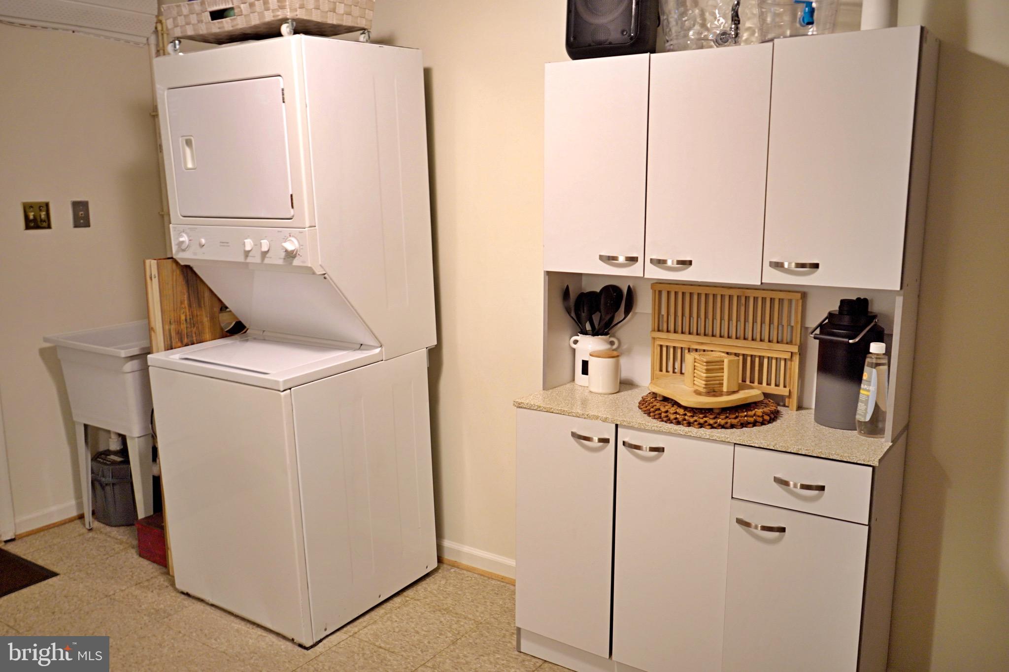 LAKEWOOD EST SUB - Residential