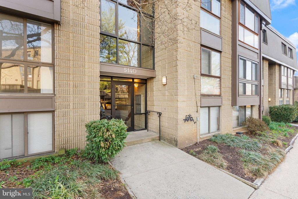 Photo of 5140 Maris Avenue #200, ALEXANDRIA, VA 22304 (MLS # VAAX2052734)