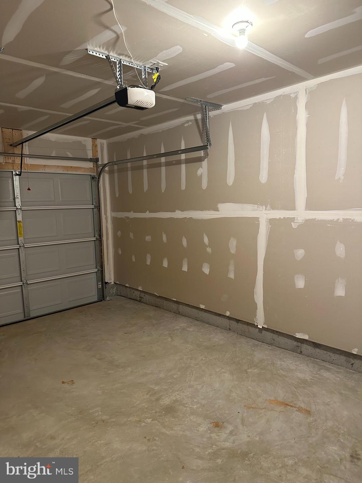 NORBORNE GLEBE CHASE - Residential Lease