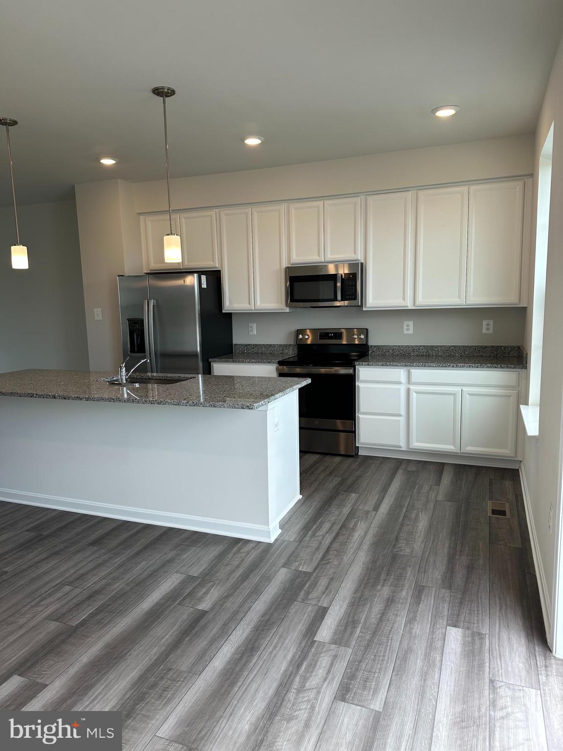 NORBORNE GLEBE CHASE - Residential Lease