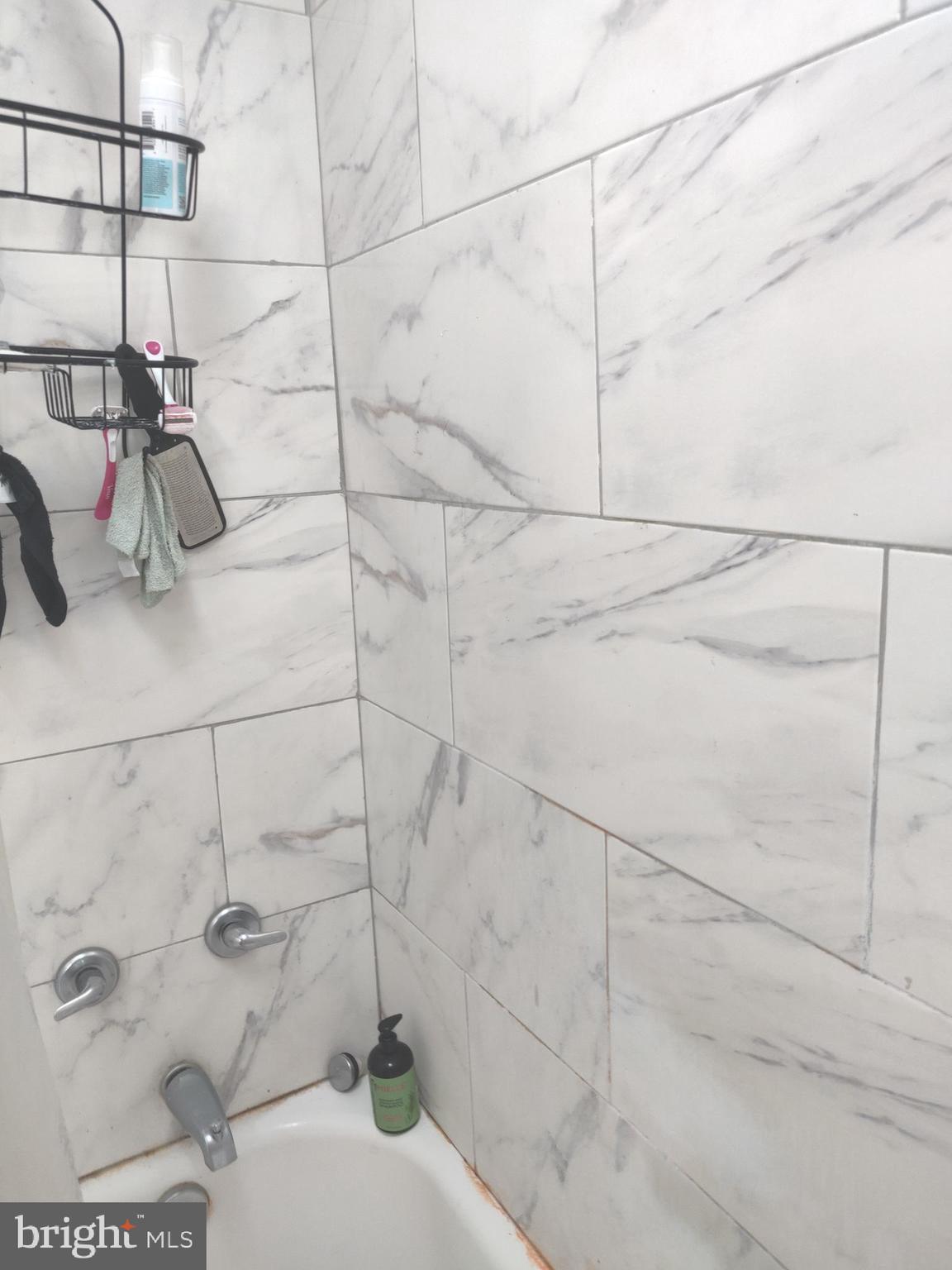 PHILADELPHIA (WEST) - Residential