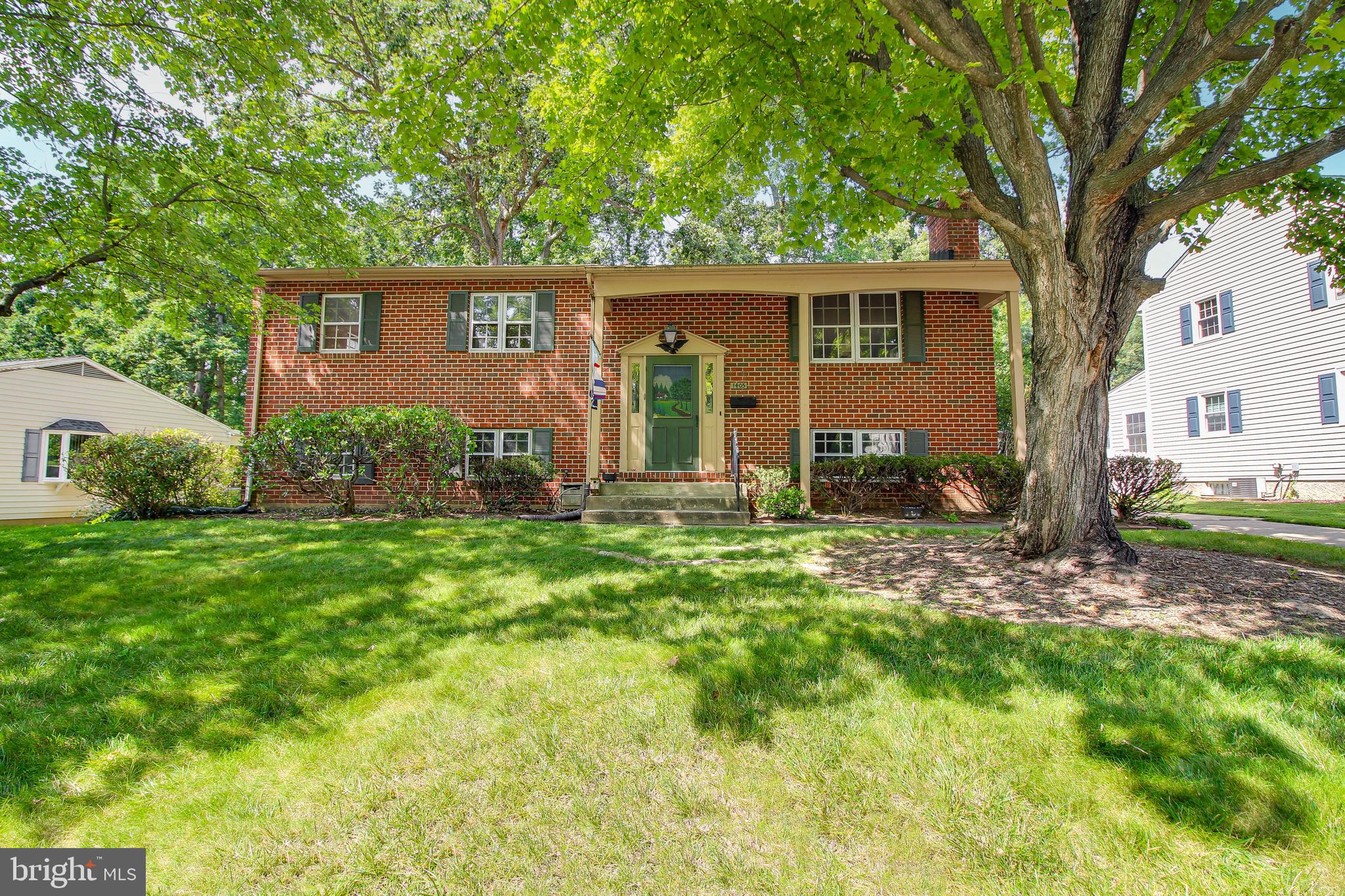 WOODBRIDGE VALLEY - Residential