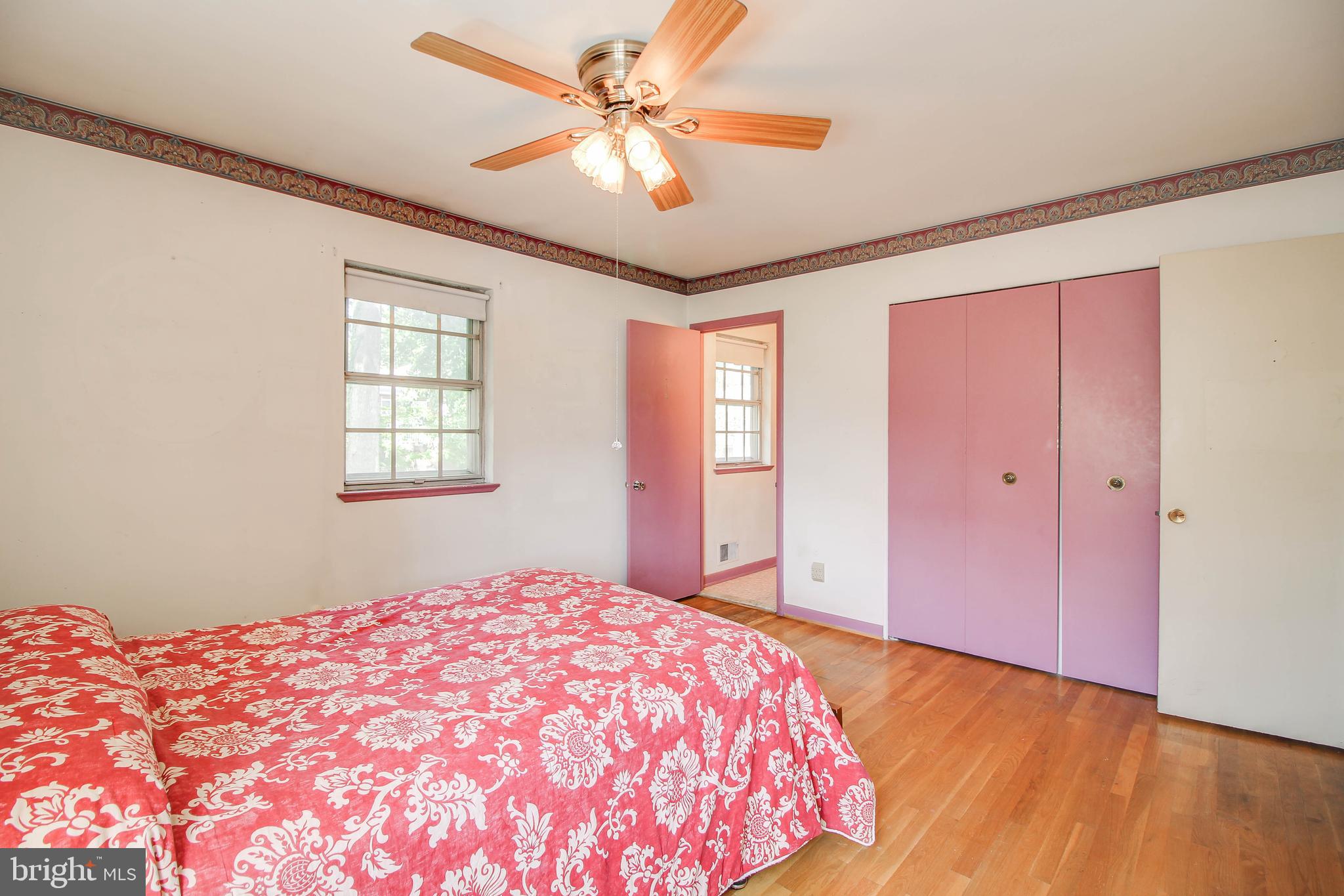 WOODBRIDGE VALLEY - Residential