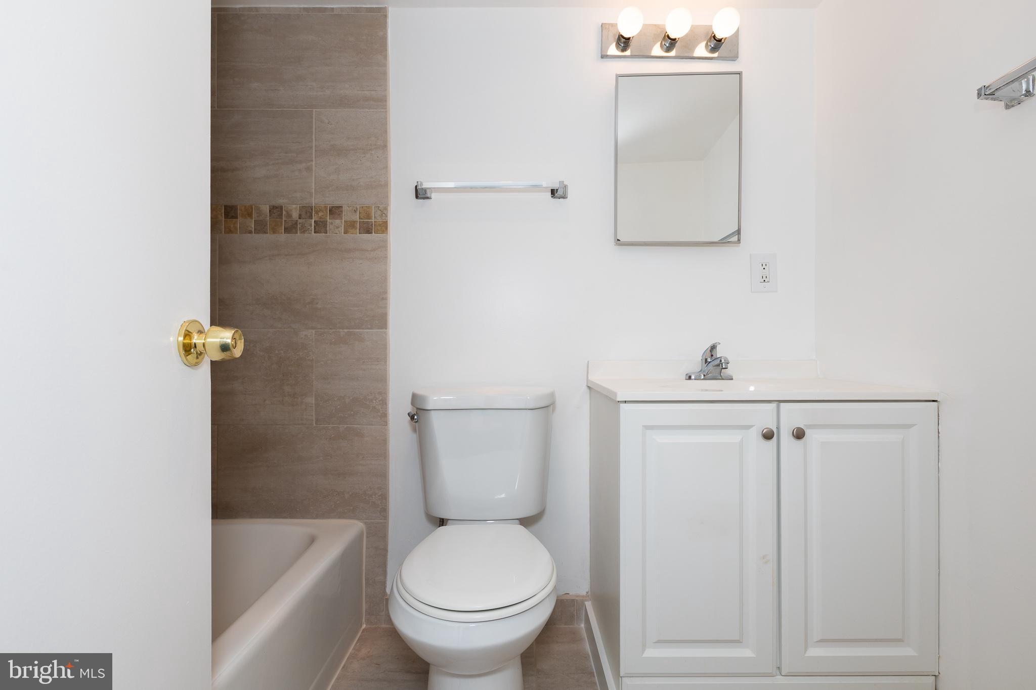 THE CARLTON - Residential