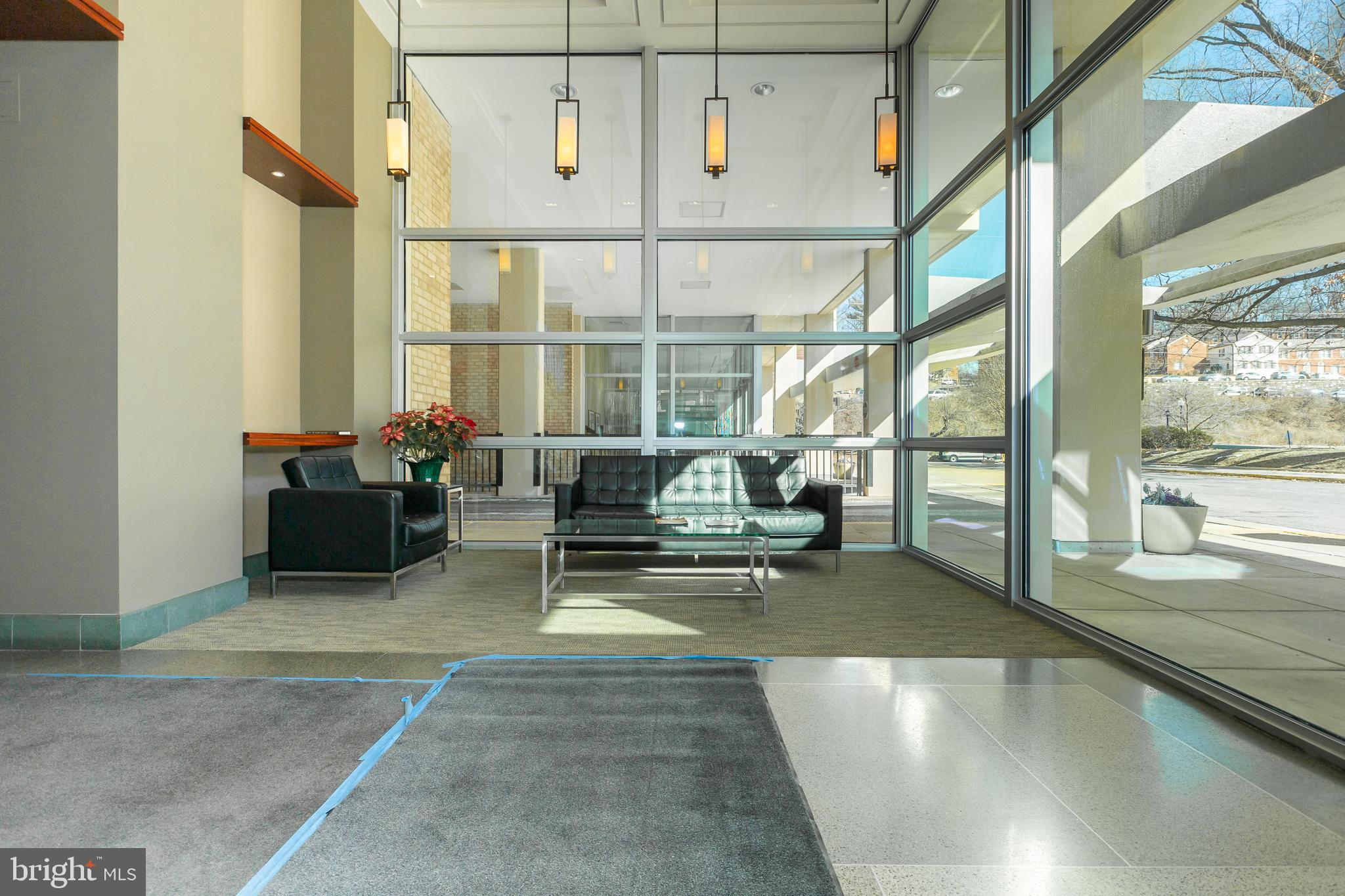 THE CARLTON - Residential