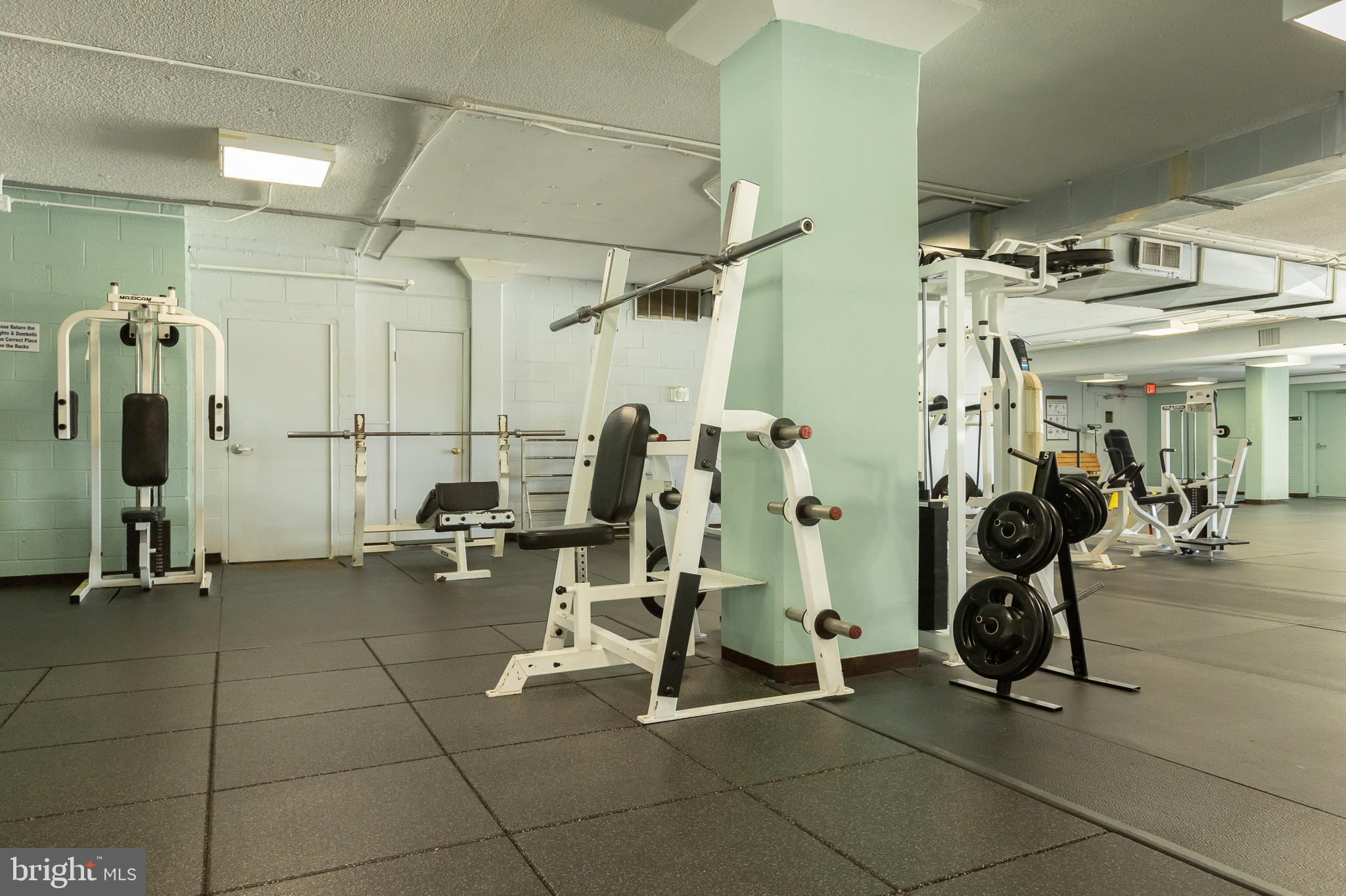 THE CARLTON - Residential