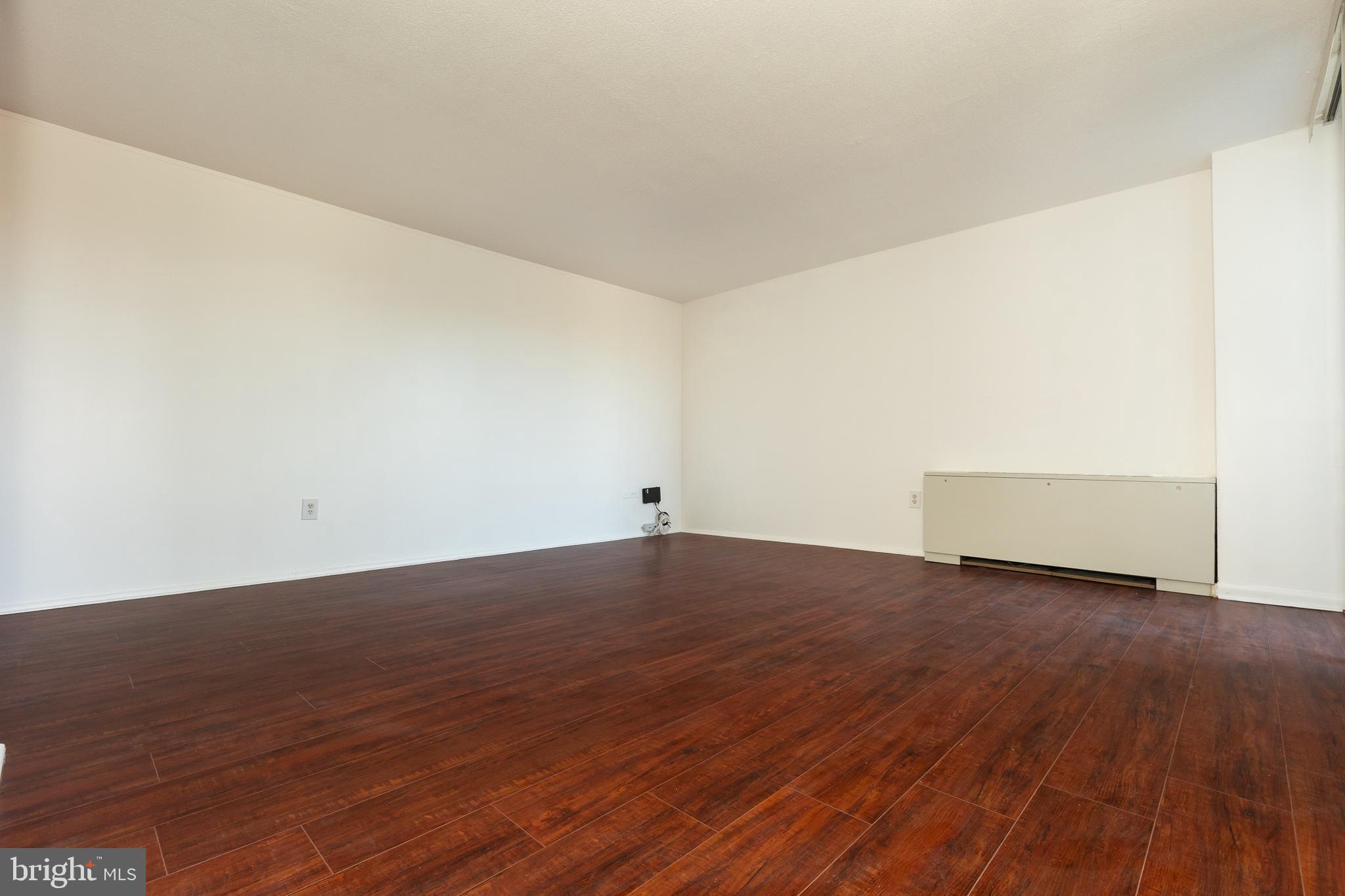 THE CARLTON - Residential