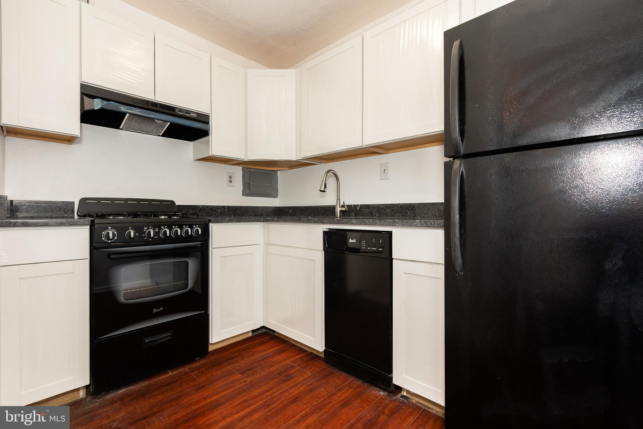 THE CARLTON - Residential