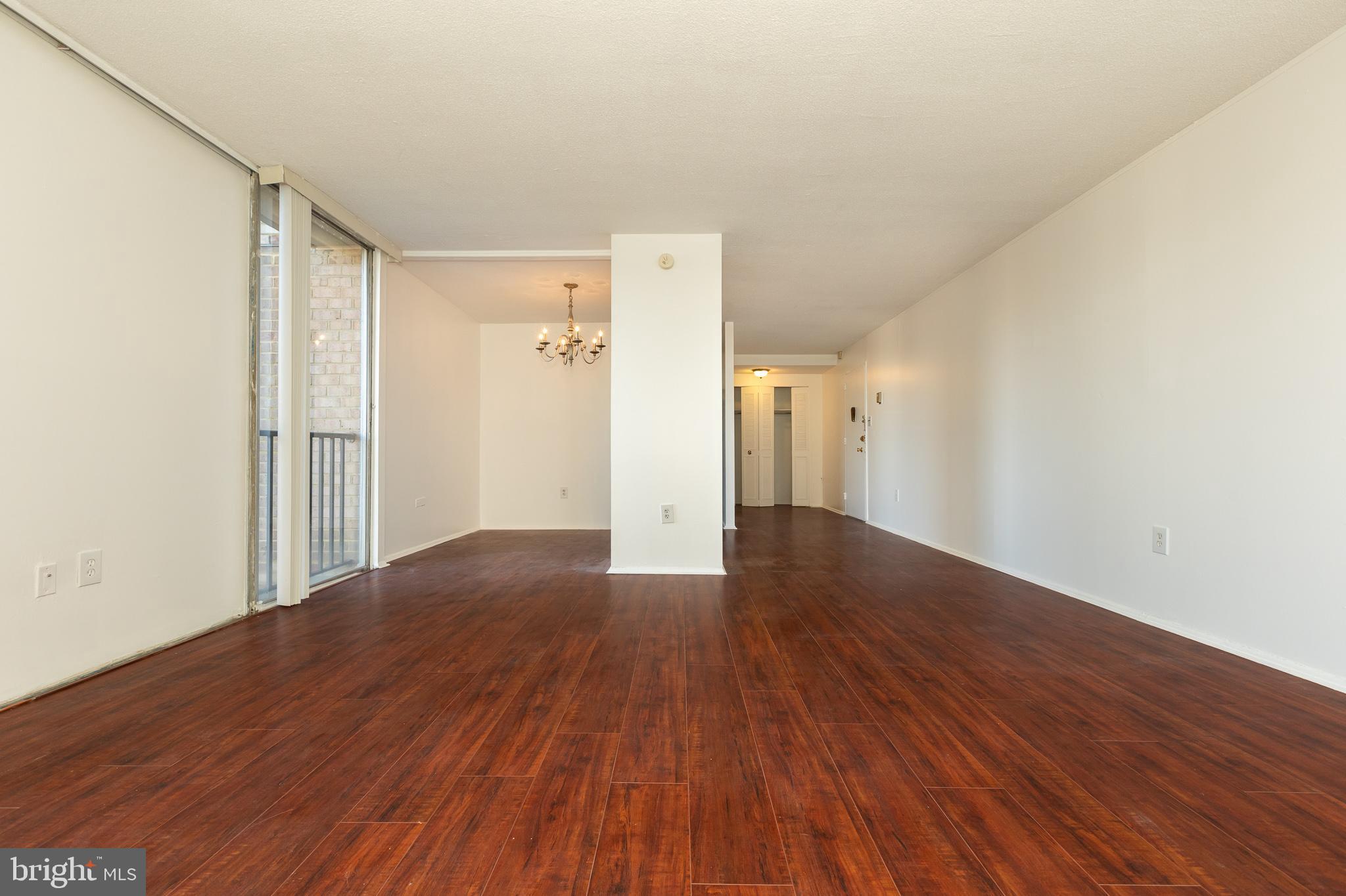 THE CARLTON - Residential