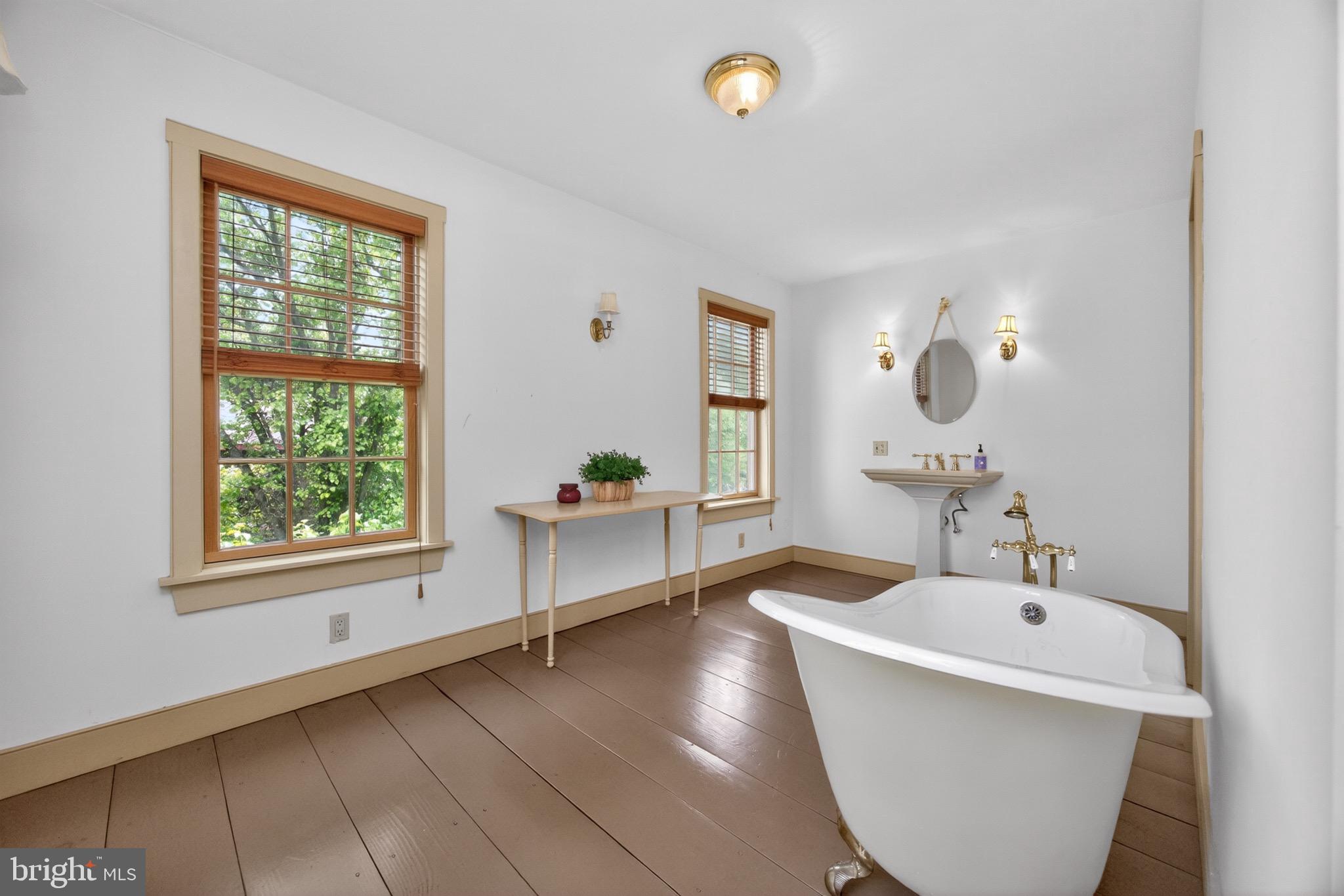 GOSHENVILLE - Residential