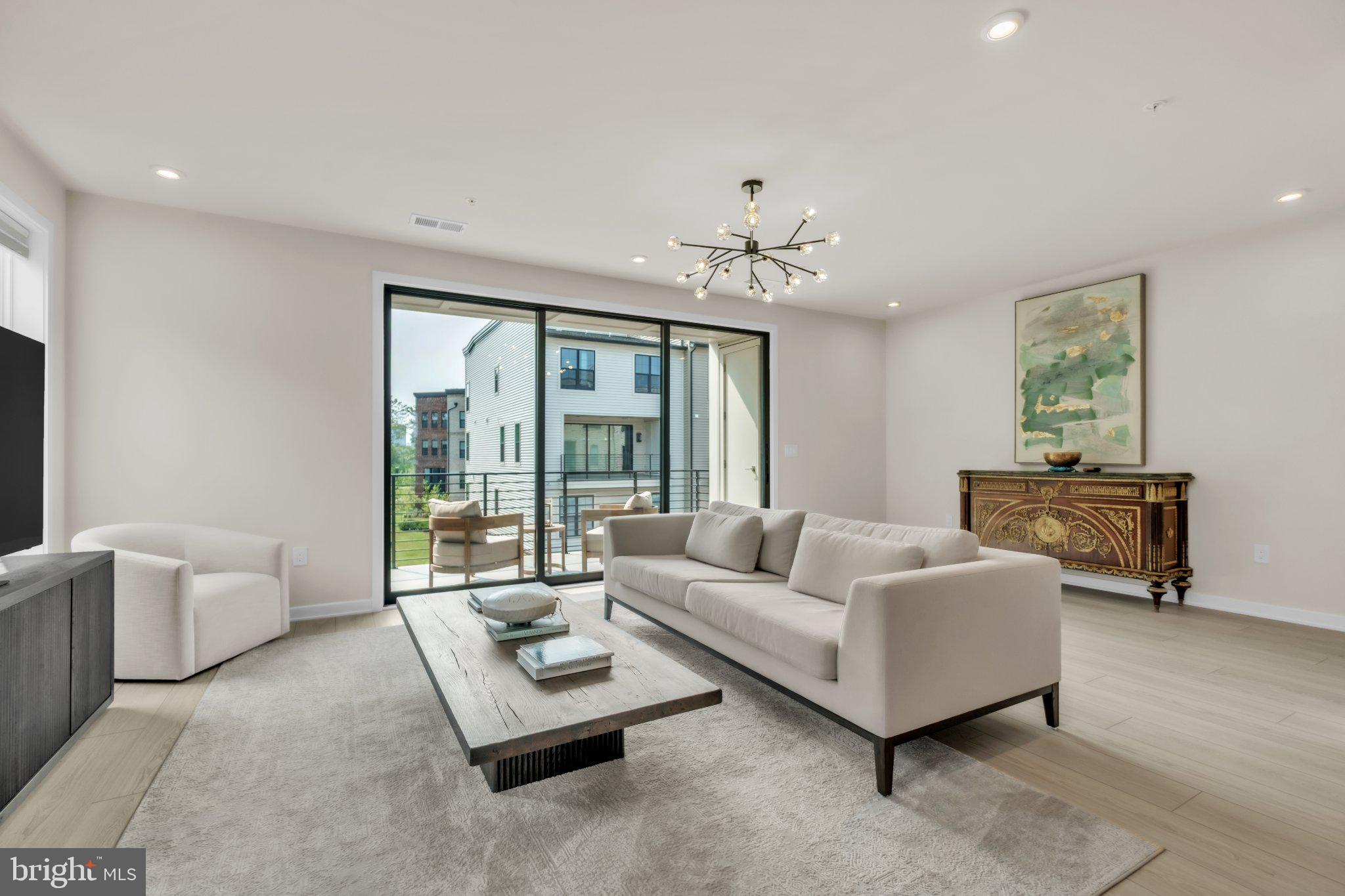 7555 SAWYER FARM WAY 1102