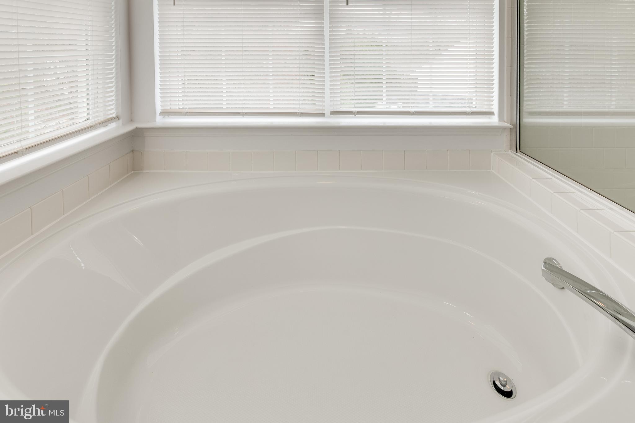 MEADOWLAND SUB - Residential