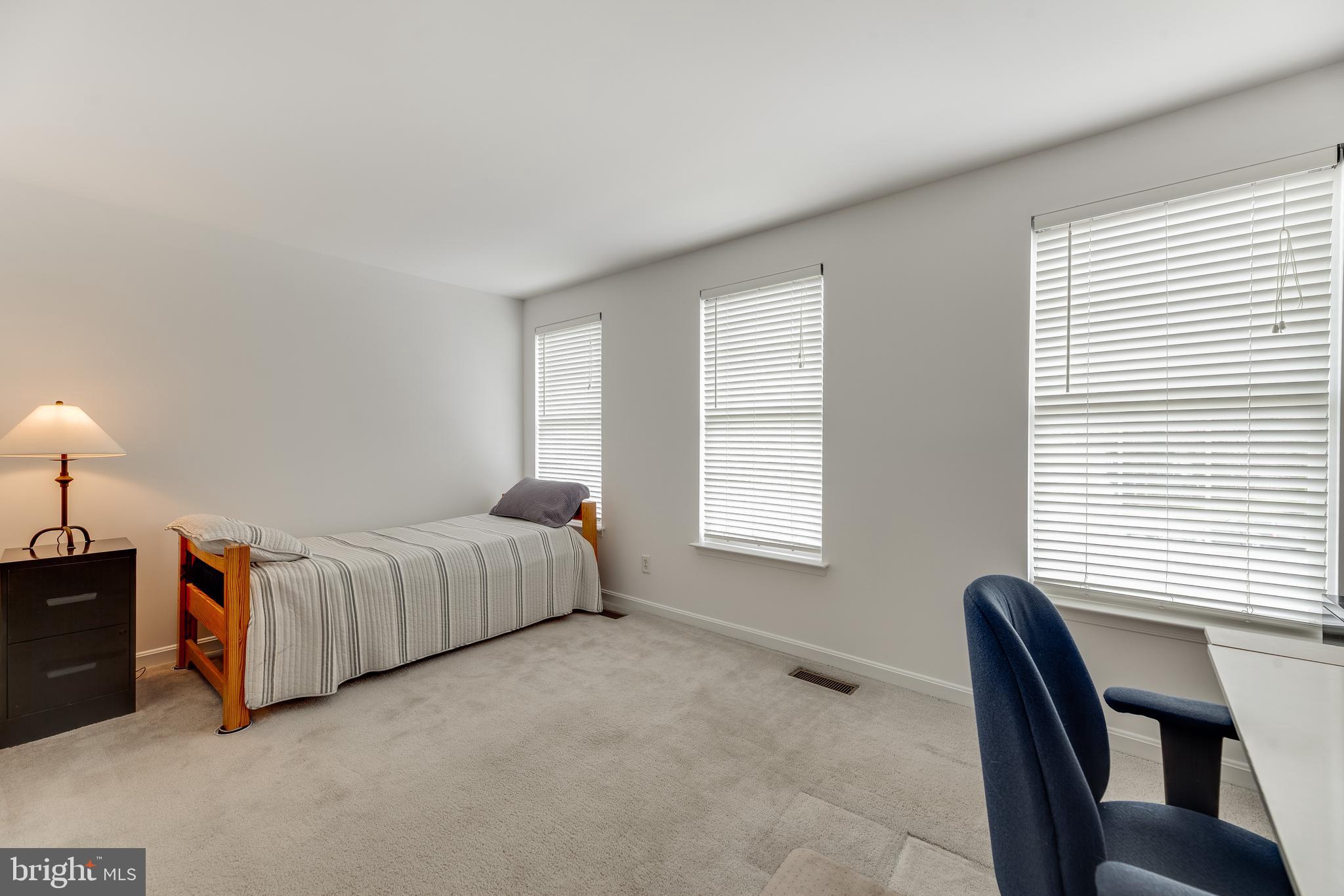 MEADOWLAND SUB - Residential