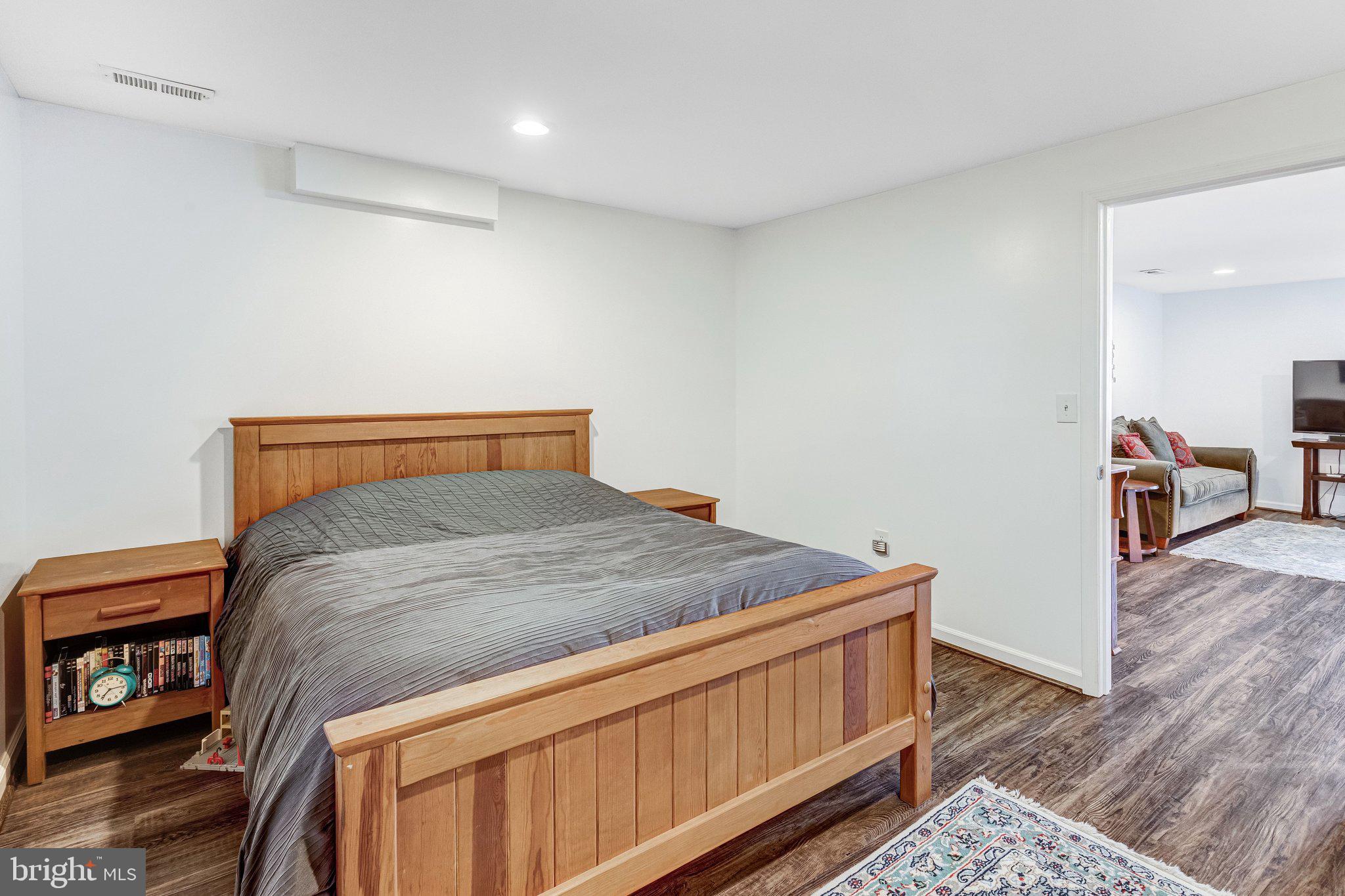 GREAT OAKS - Residential