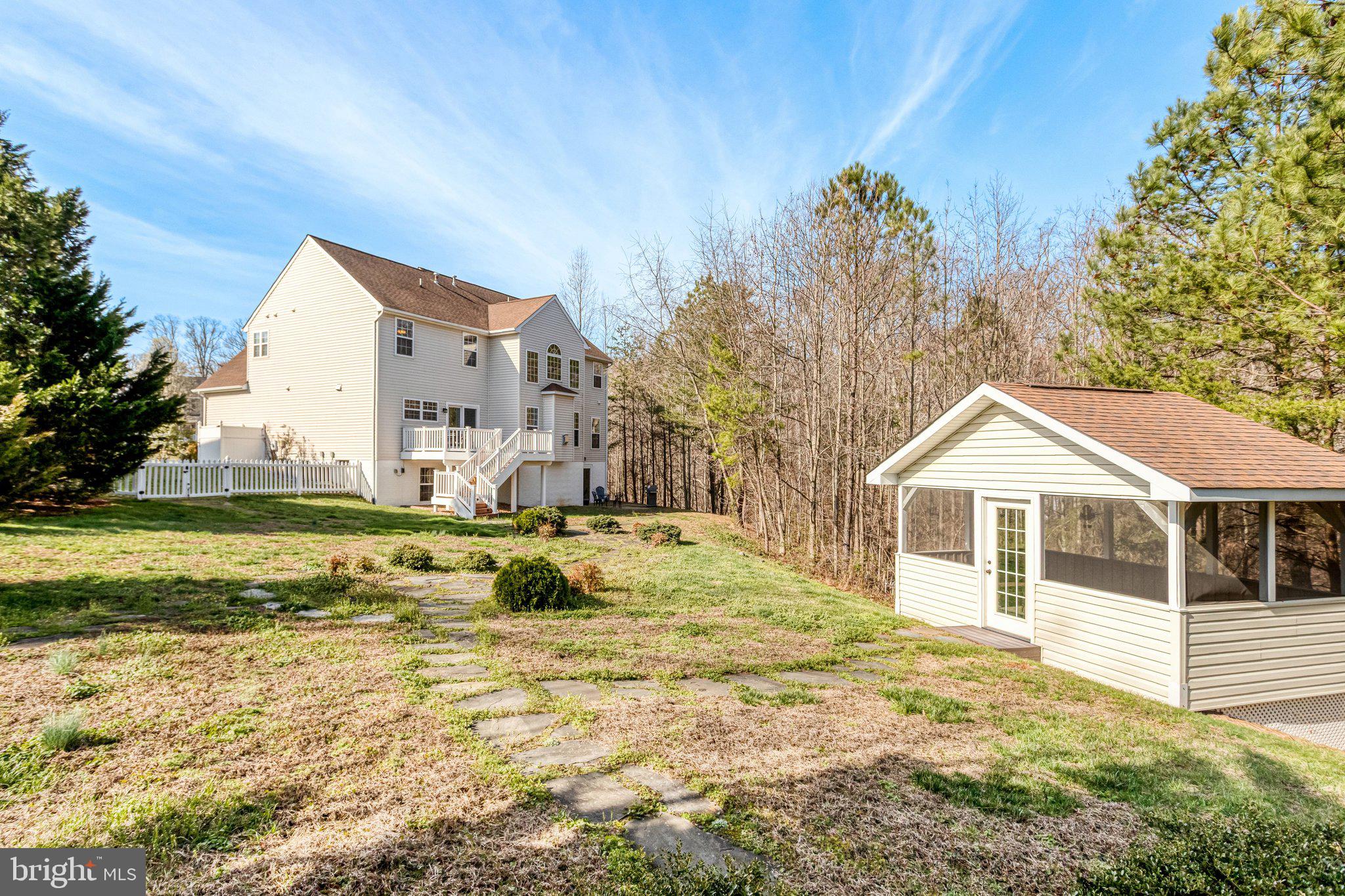 GREAT OAKS - Residential