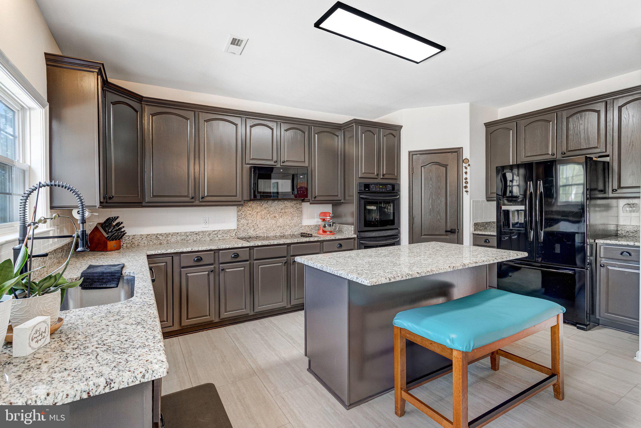 GREAT OAKS - Residential