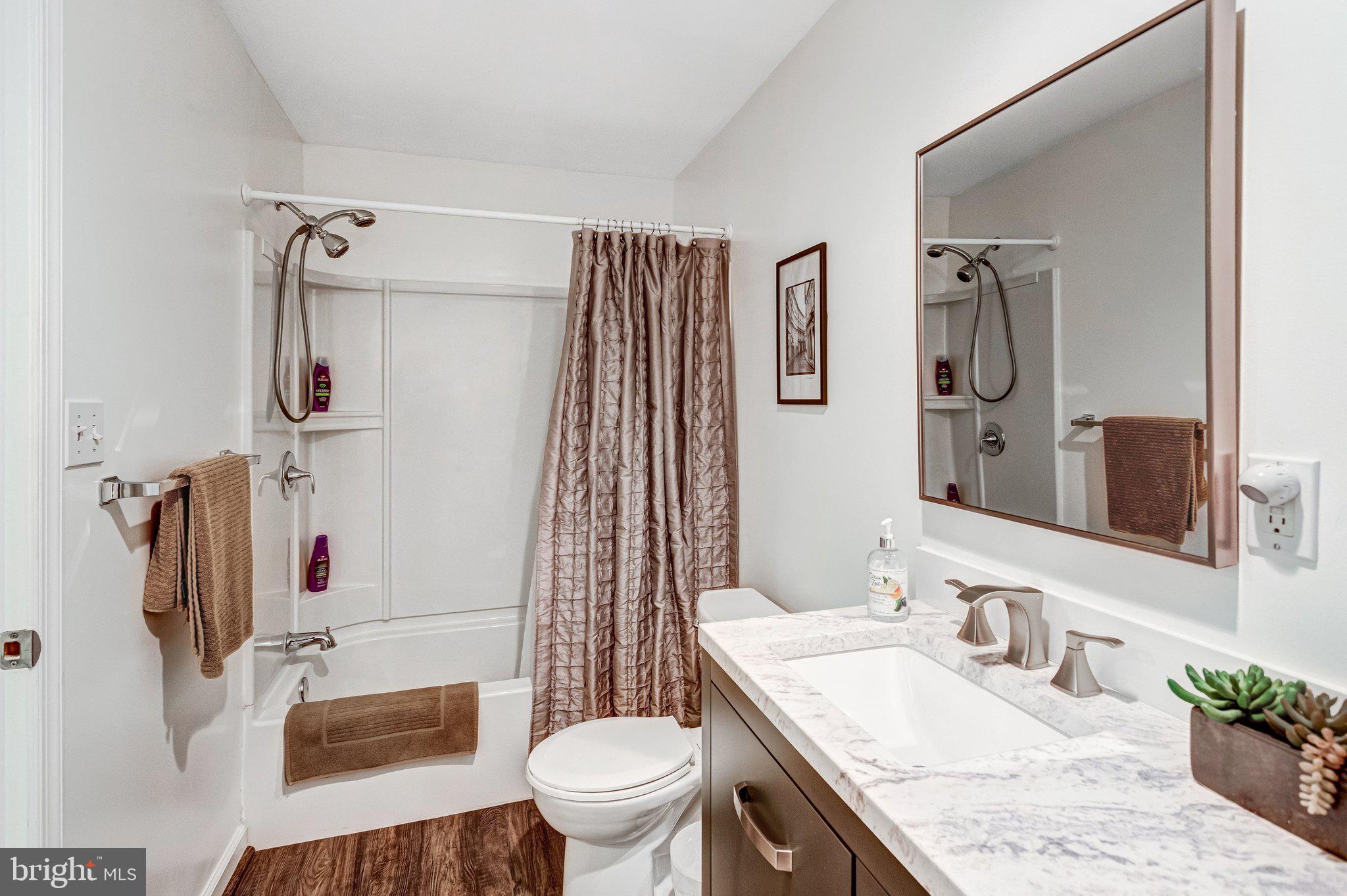 GREAT OAKS - Residential