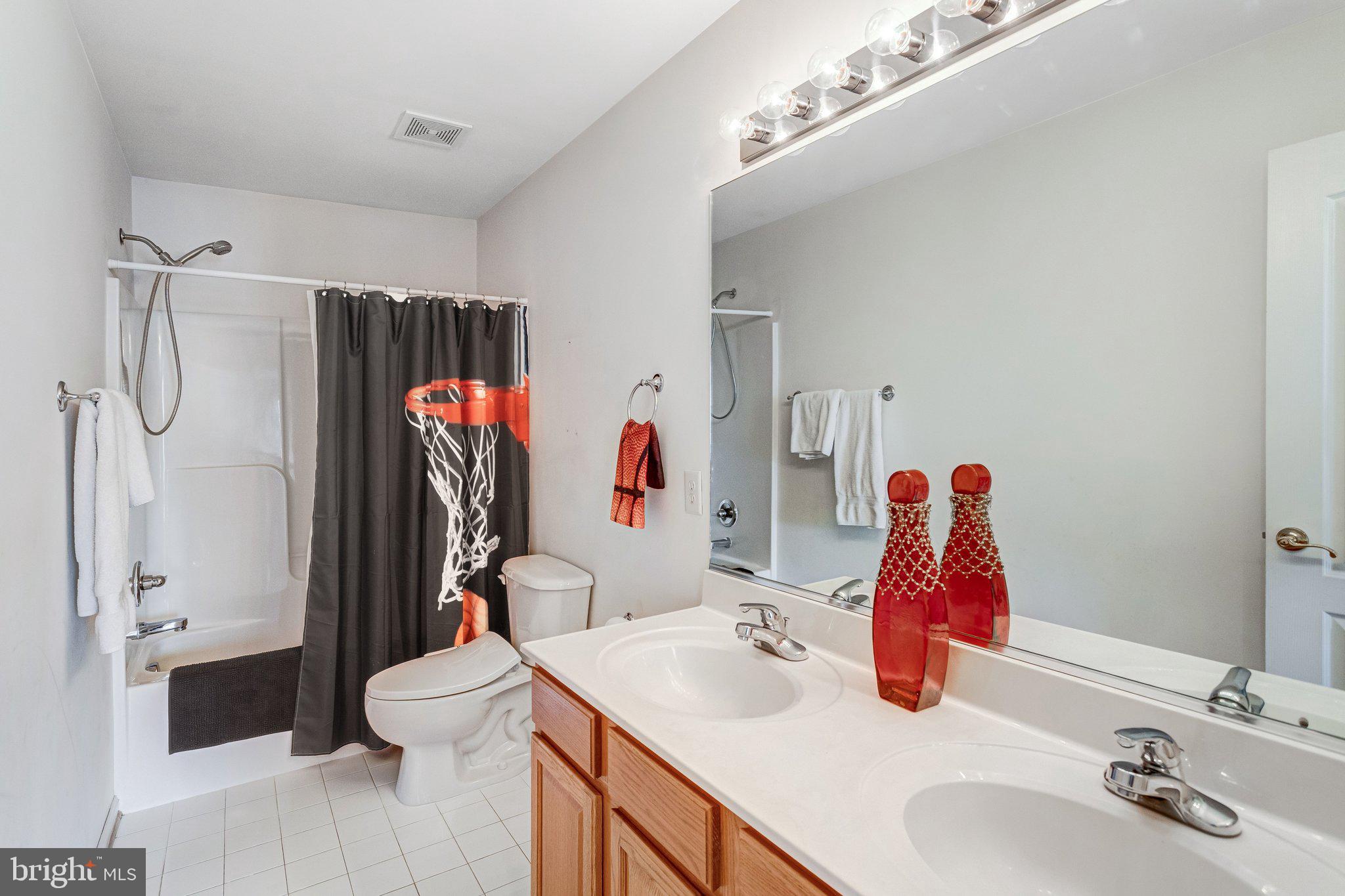 GREAT OAKS - Residential