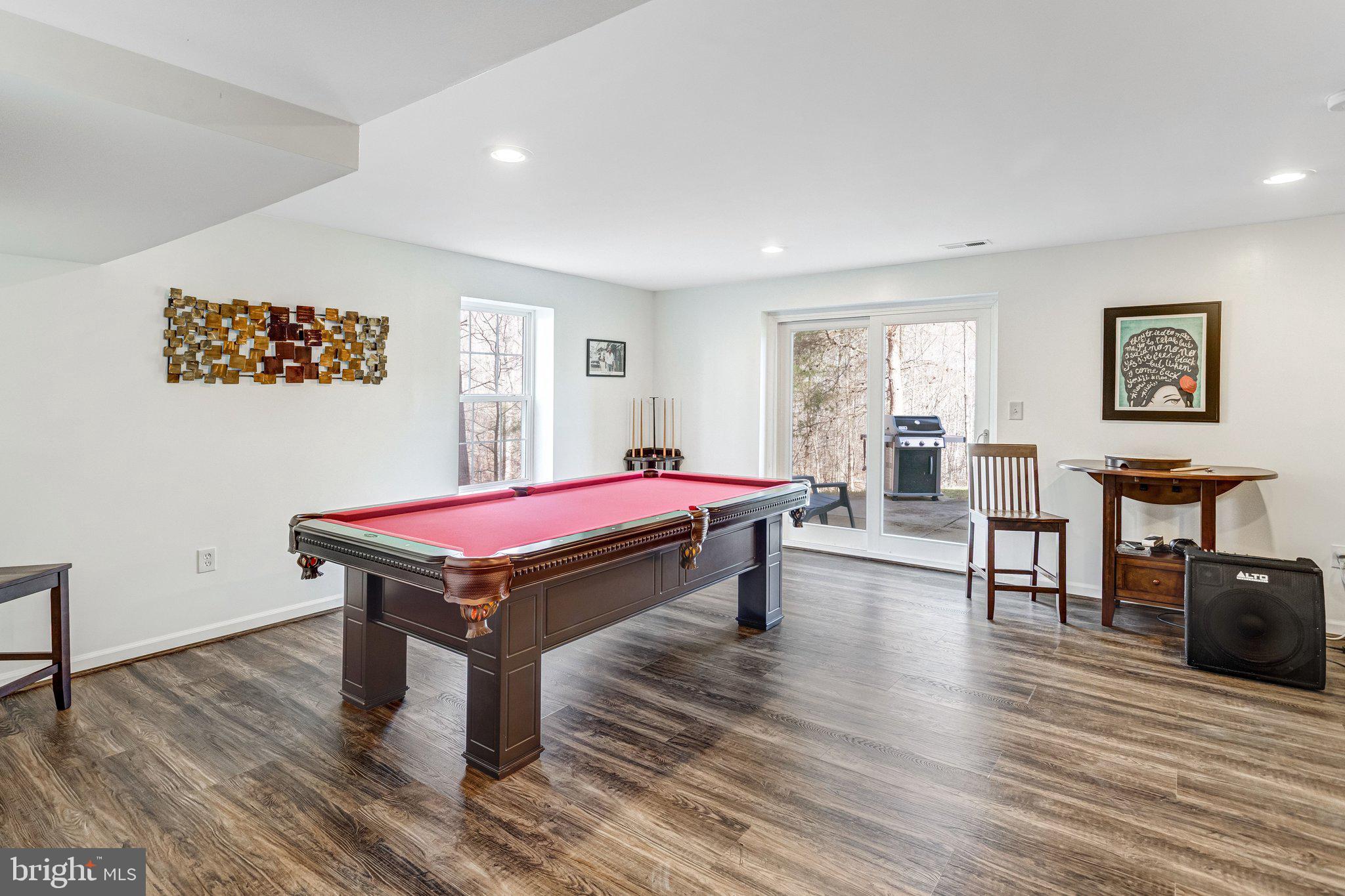 GREAT OAKS - Residential