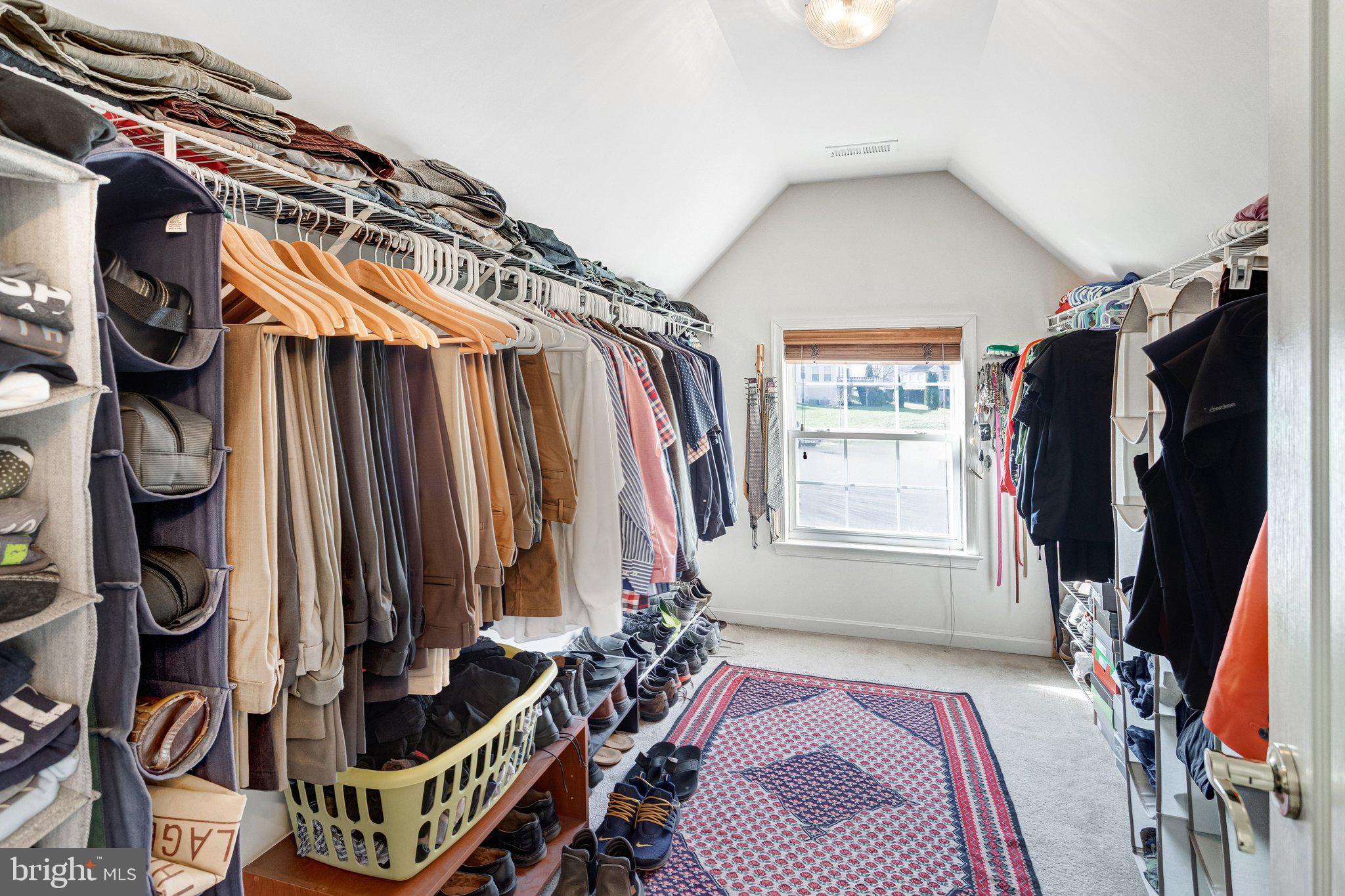 GREAT OAKS - Residential