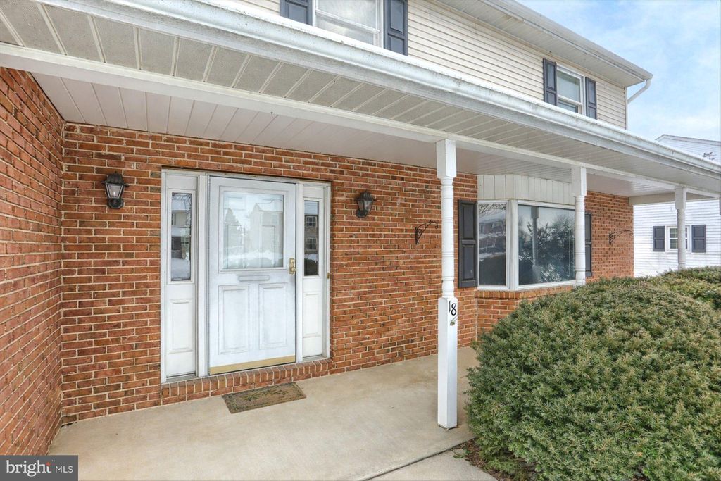 Photo of 18 Bourbon Red Drive, MECHANICSBURG, PA 17050 (MLS # PACB2045032)