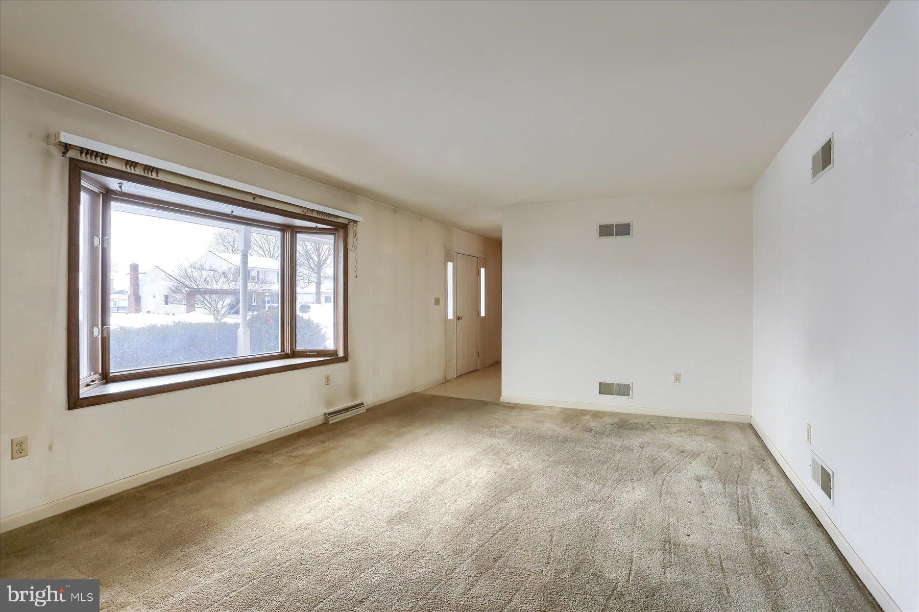 18 BOURBON RED DRIVE