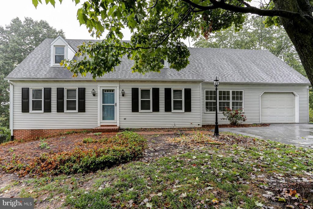 Photo of 365 Summit Drive, COLUMBIA, PA 17512 (MLS # PALA2059198)