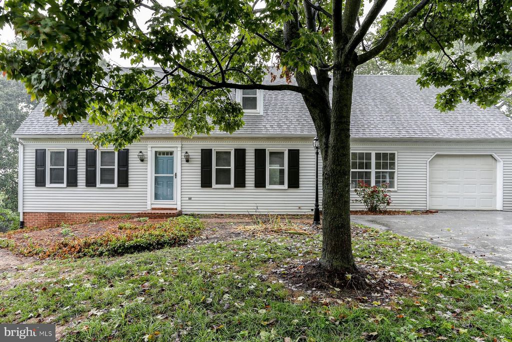 Photo of 365 Summit Drive, COLUMBIA, PA 17512 (MLS # PALA2059198)