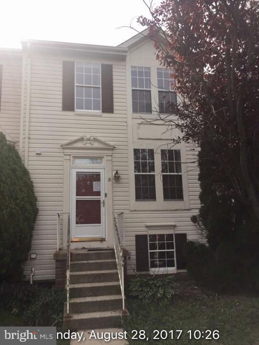 3 bedroom 2.5 bath   Bank Owned/Foreclosure. Sold AS-IS. Spacious country kitchen, finished basement, huge back yard and rear deck for summer entertaining!  Priced below tax assessment,  Home does have discoloration in the basement and buyers and their agents will be required to sign a hold harmless prior to viewing.