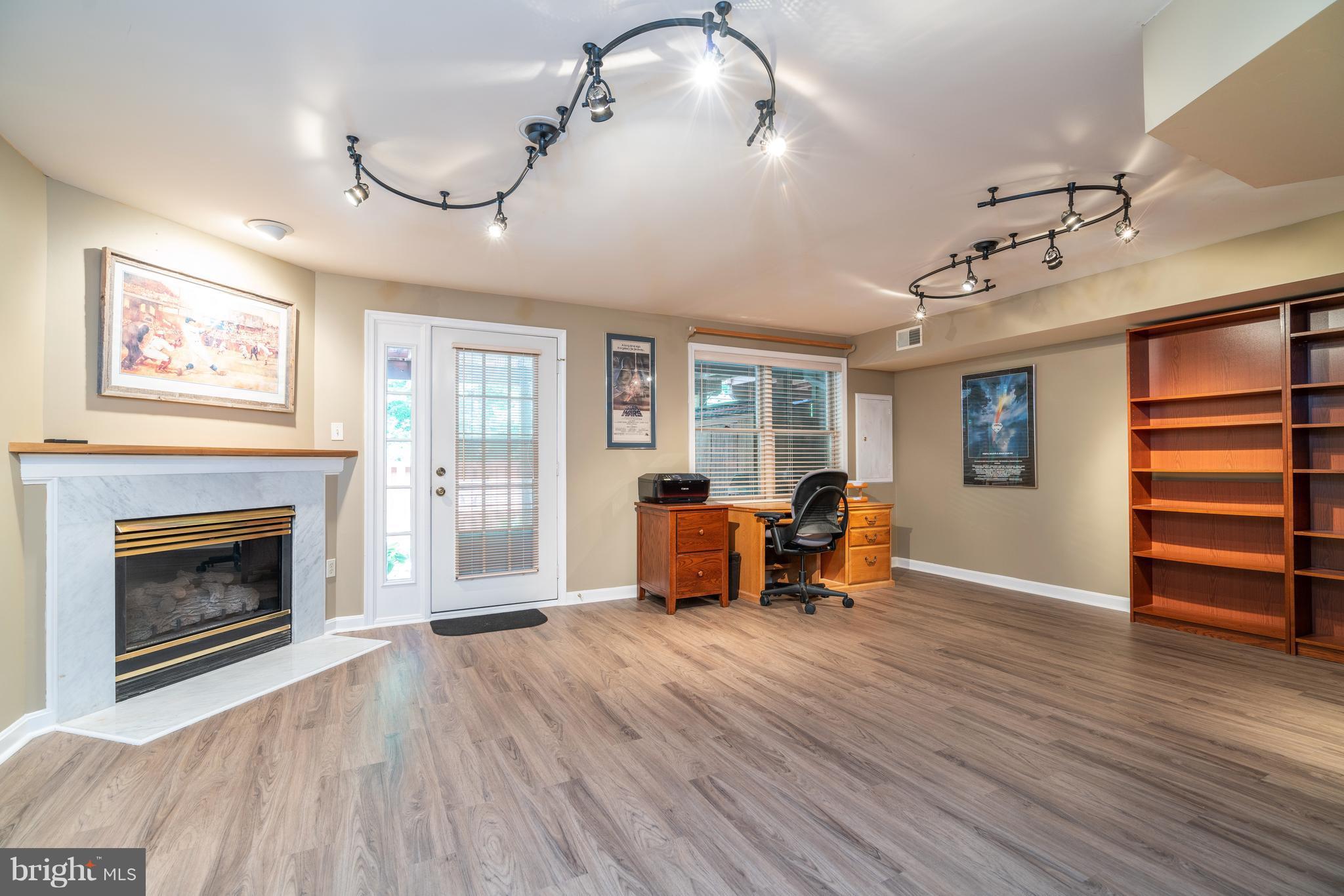 SOMERSET AT SOUTH RUN - Residential