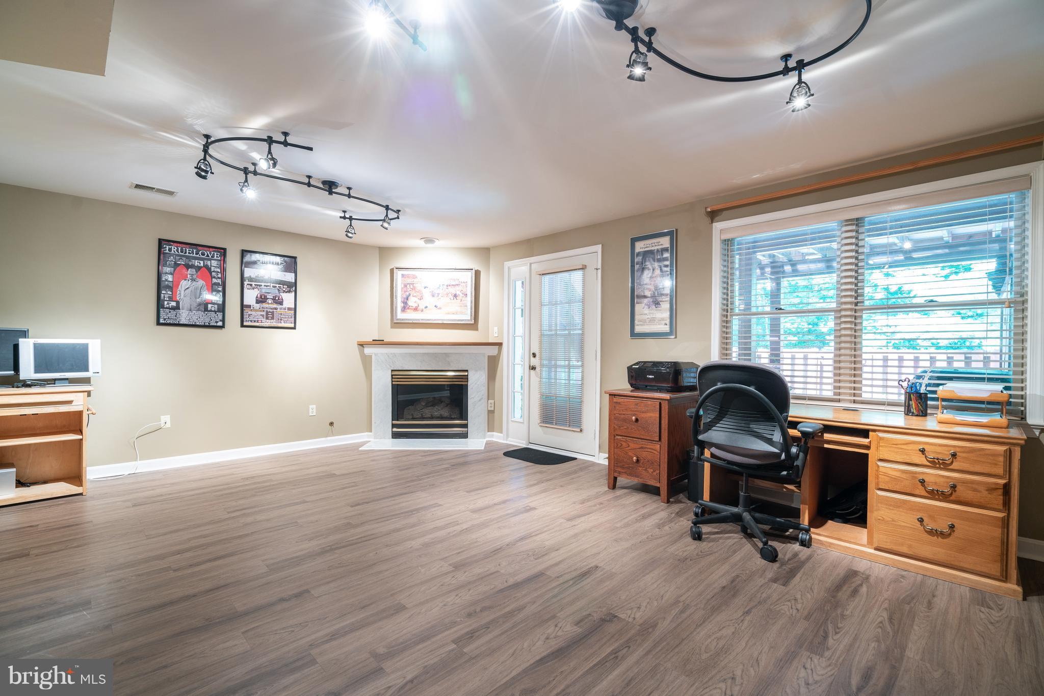 SOMERSET AT SOUTH RUN - Residential