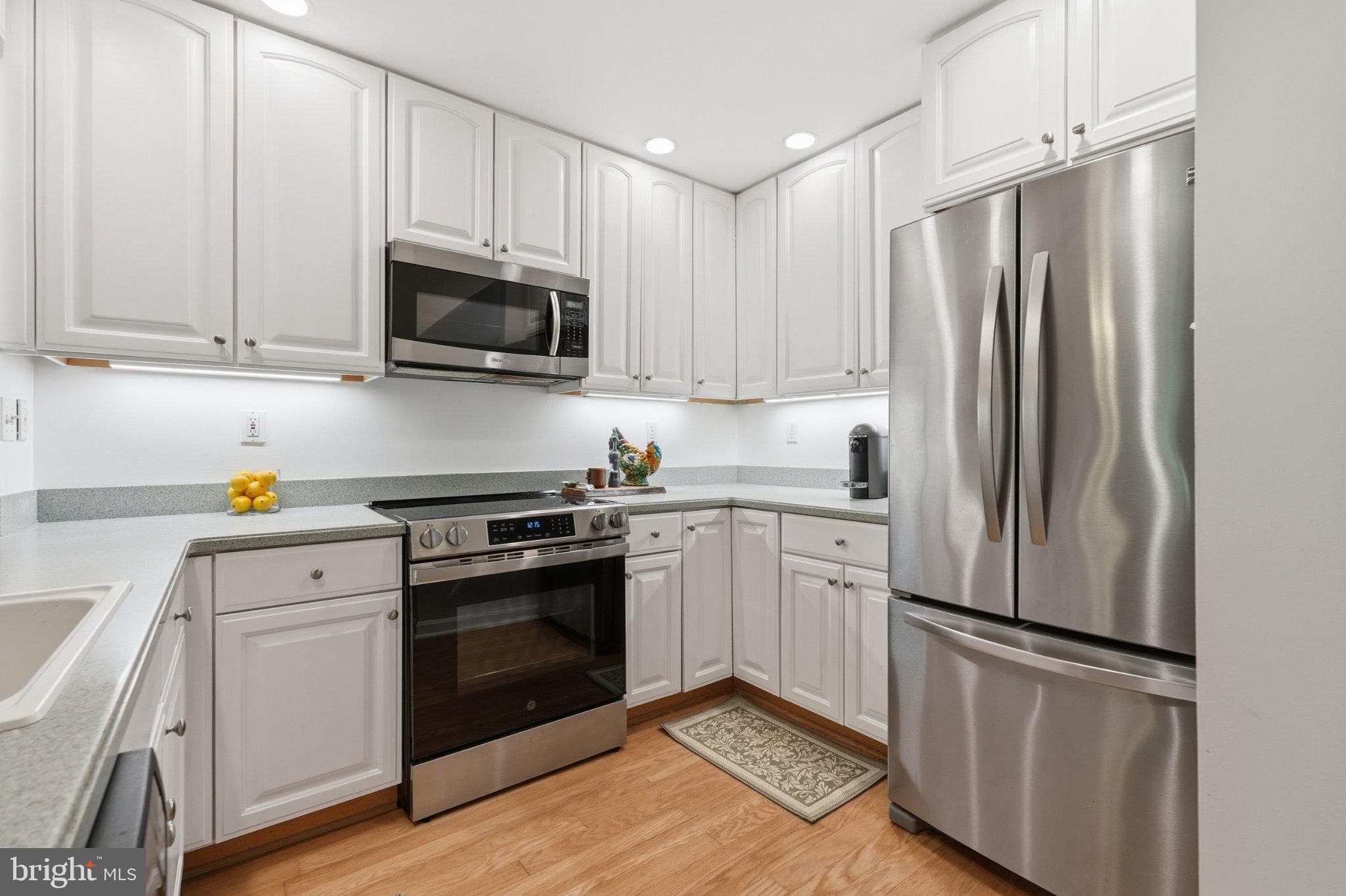 18263 LEMAN LAKE DRIVE 603