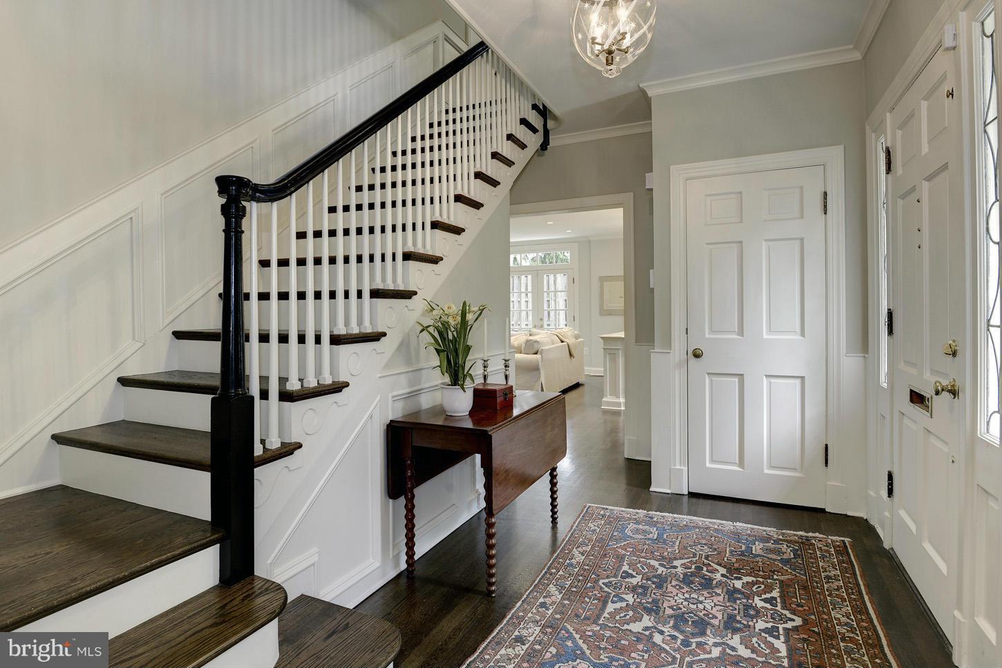 SPRING VALLEY - Residential
