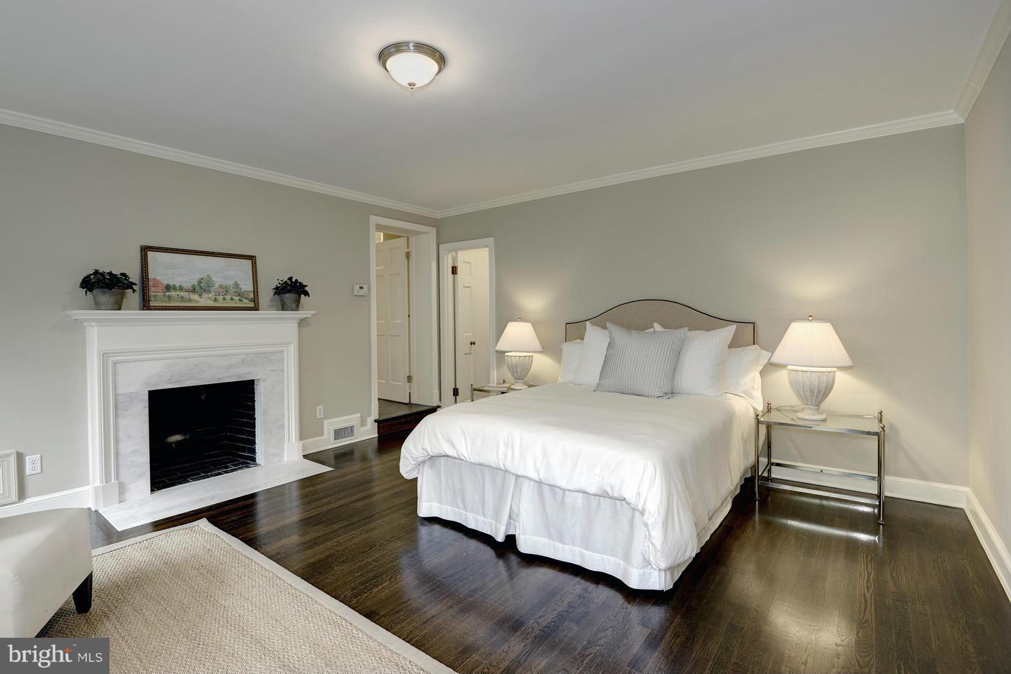 SPRING VALLEY - Residential