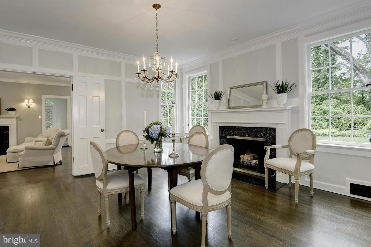 SPRING VALLEY - Residential