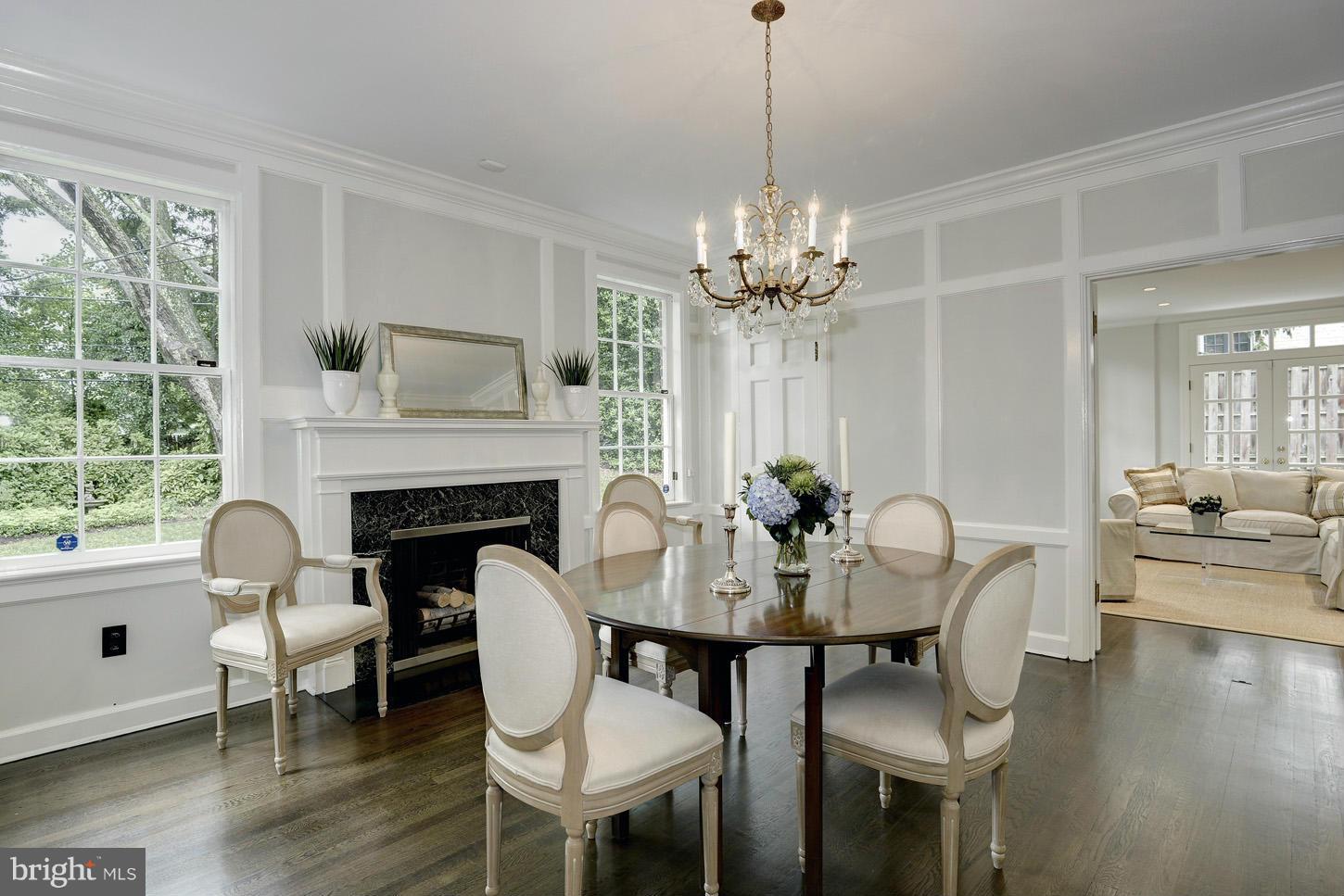 SPRING VALLEY - Residential