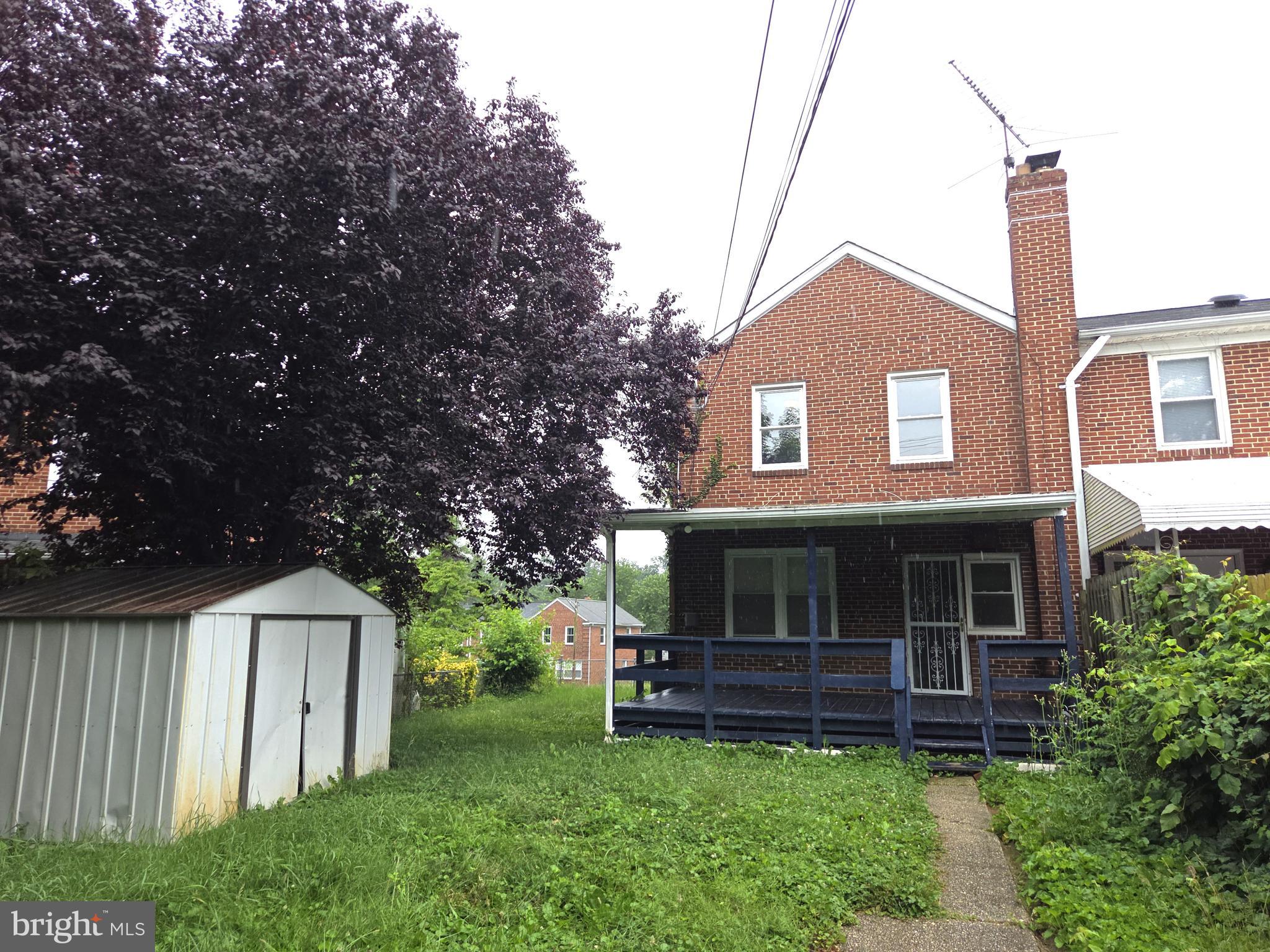 EDMONDSON PARK - Residential Lease