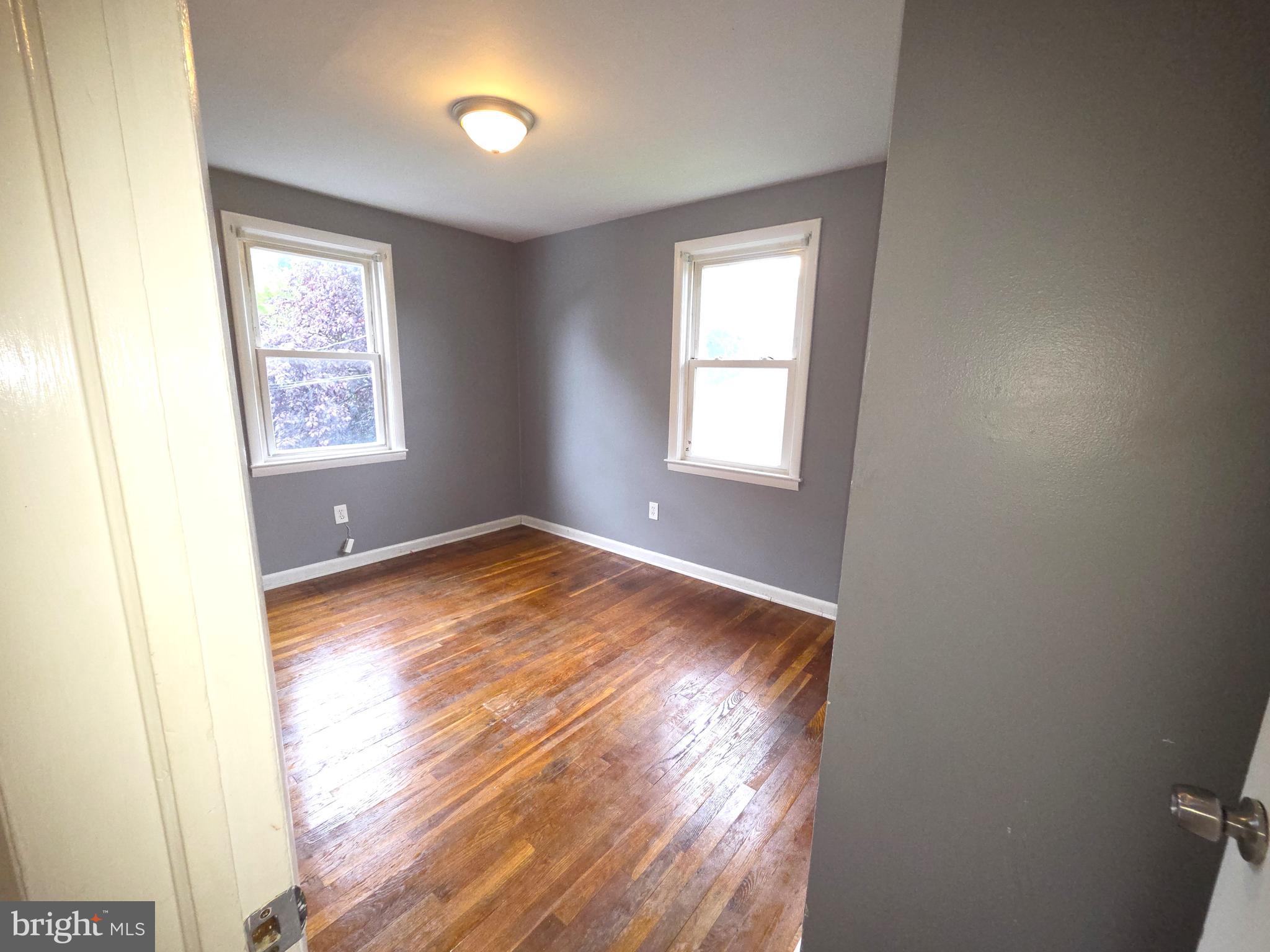 EDMONDSON PARK - Residential Lease