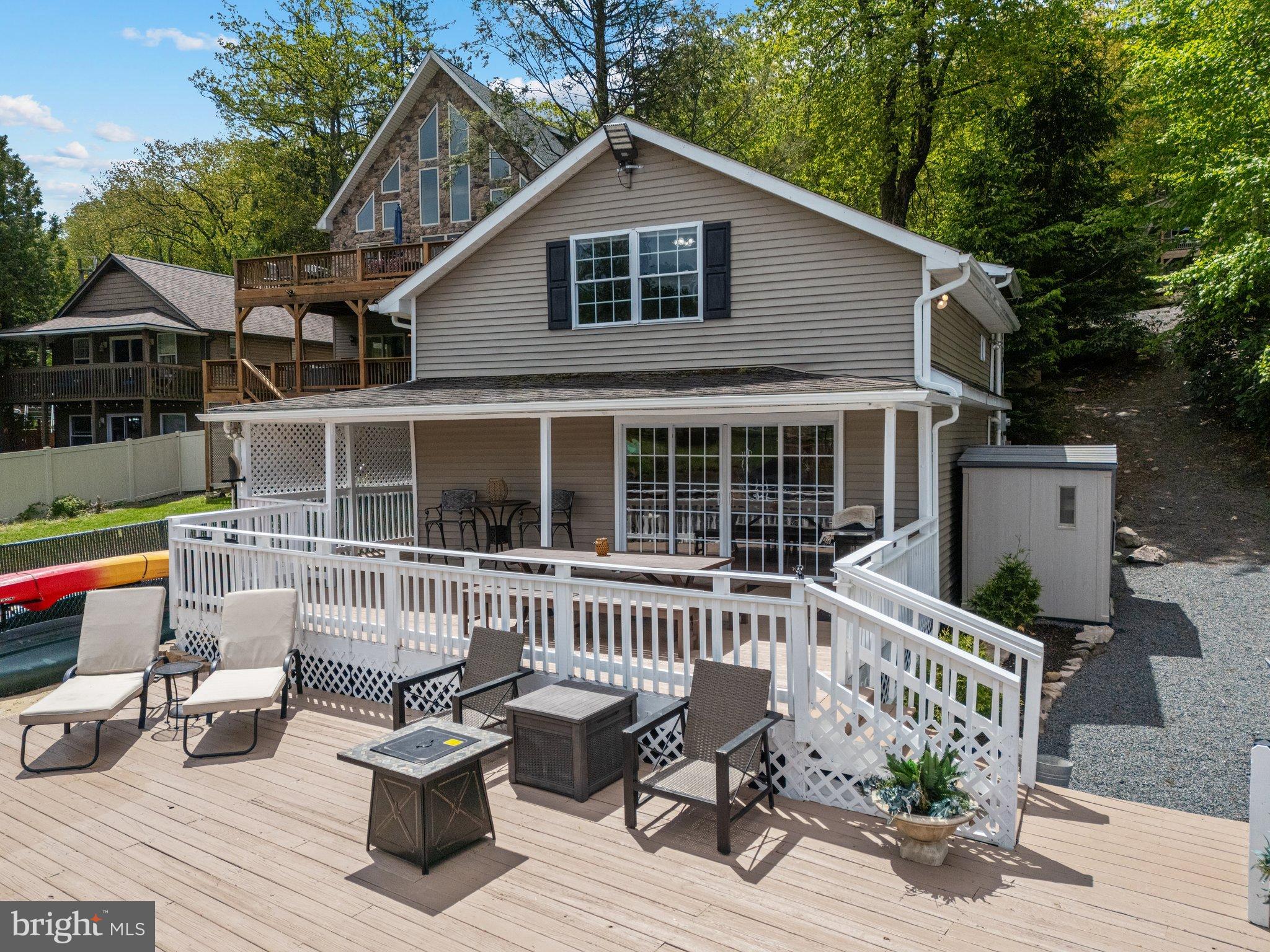 LAKE HARMONY - Residential