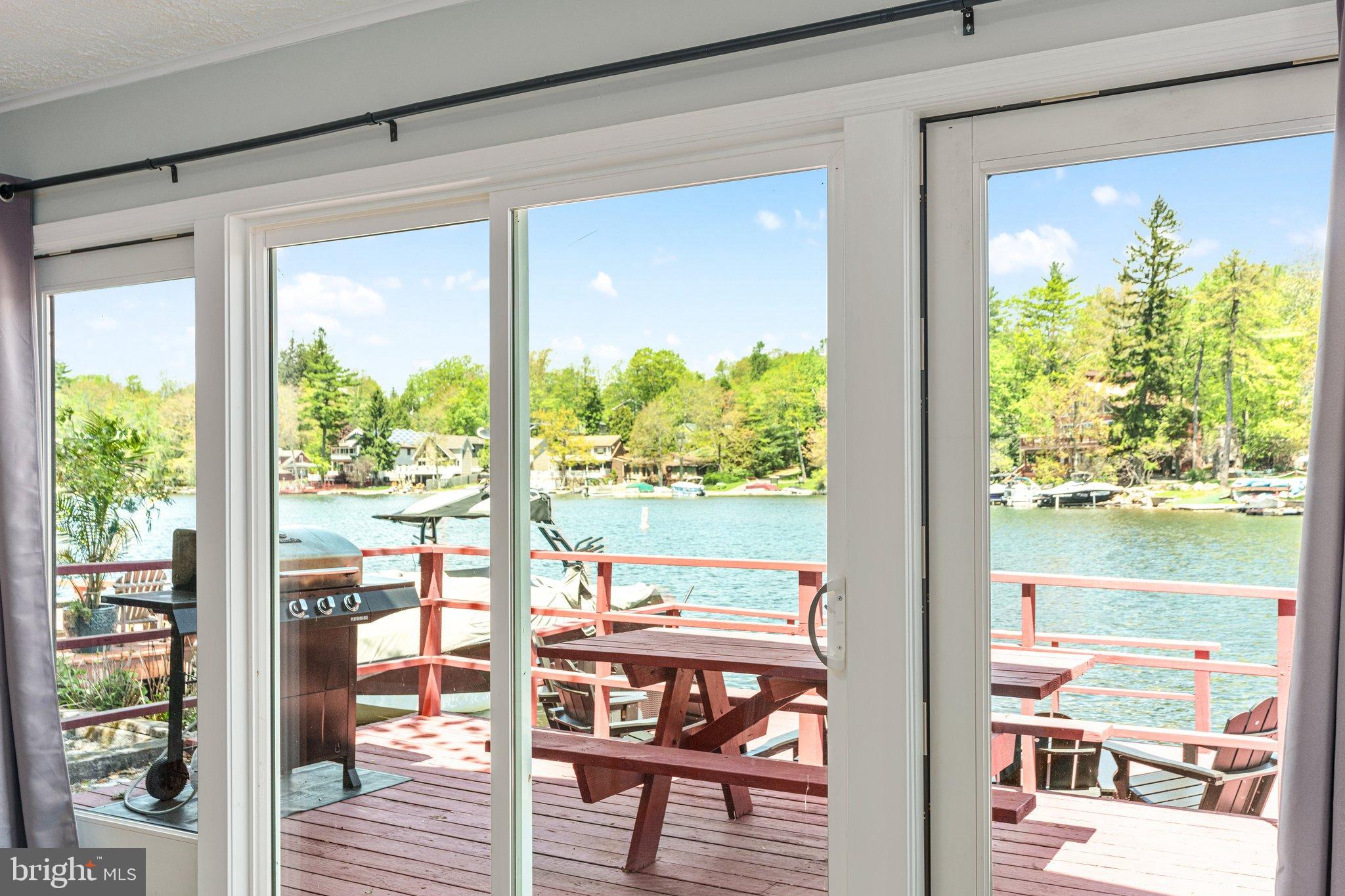 LAKE HARMONY - Residential