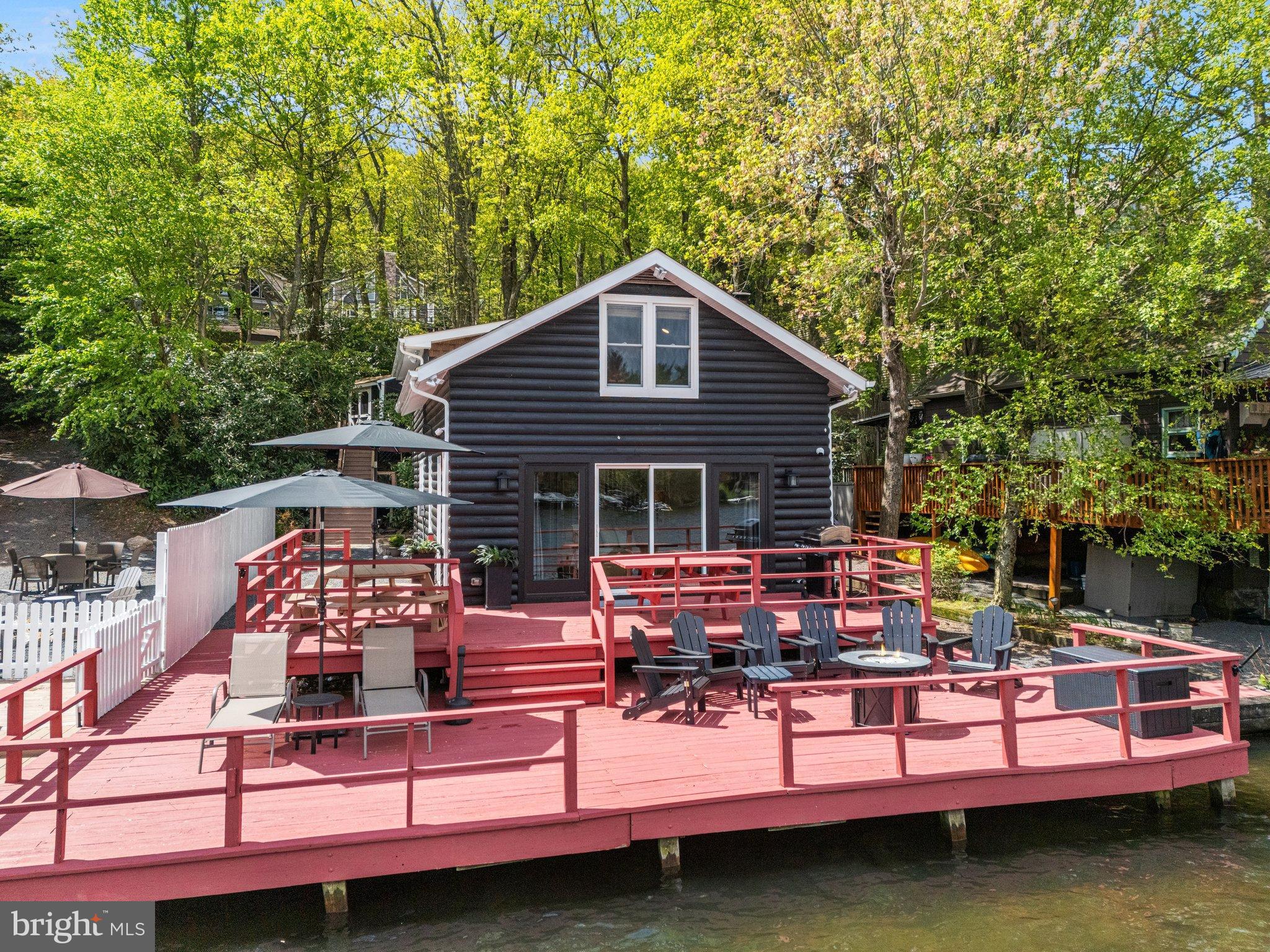 LAKE HARMONY - Residential