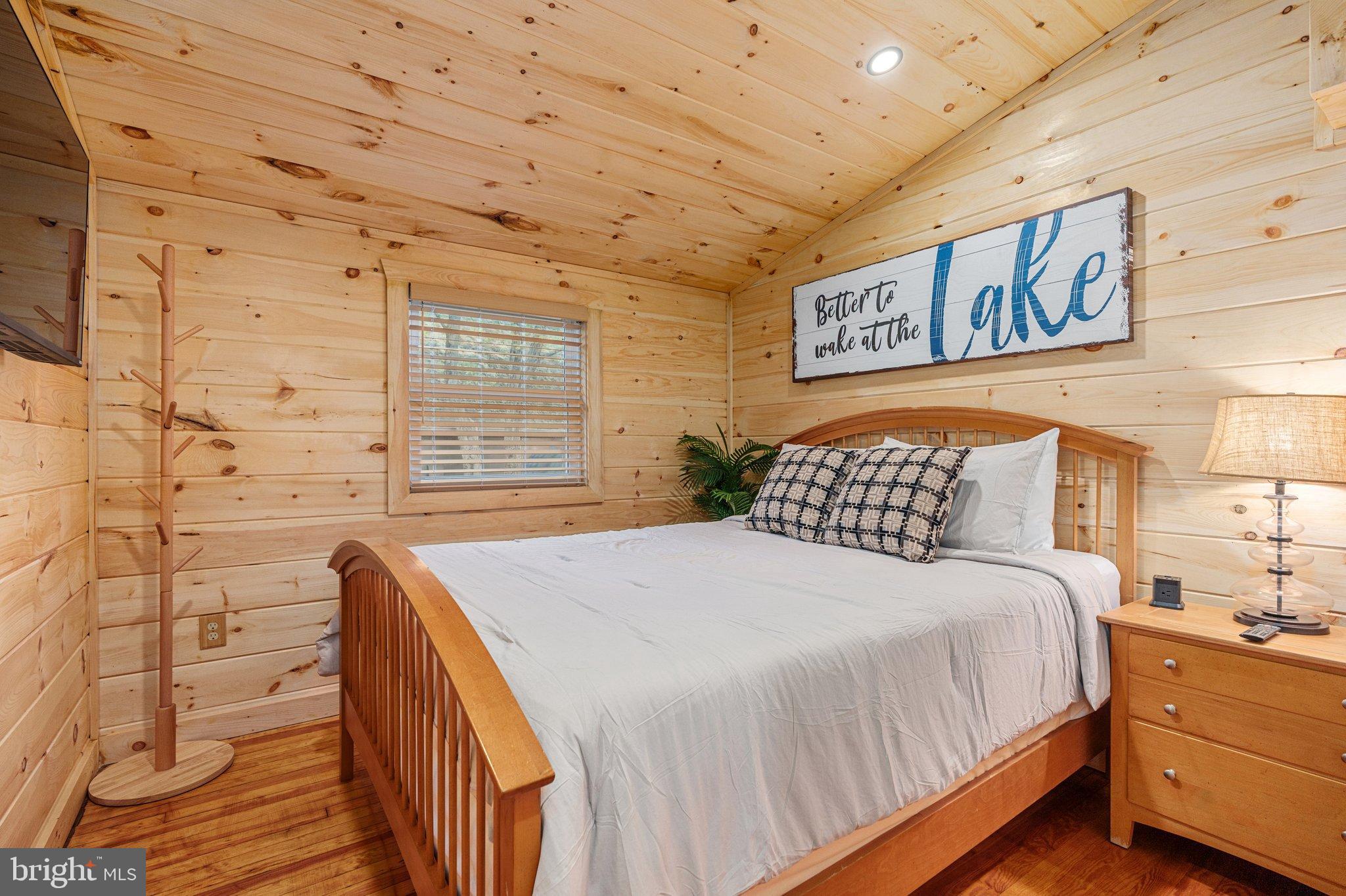 LAKE HARMONY - Residential