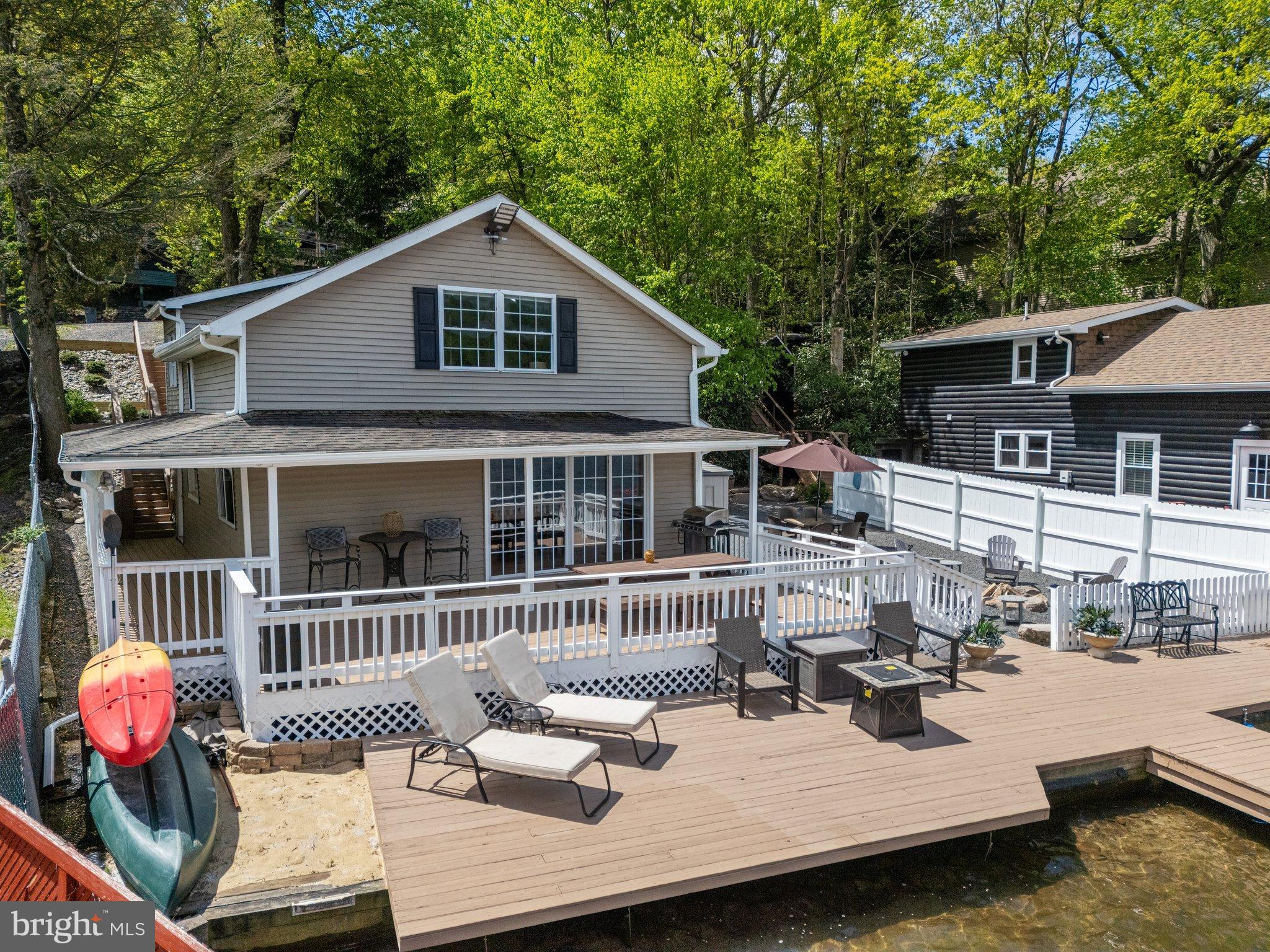 LAKE HARMONY - Residential