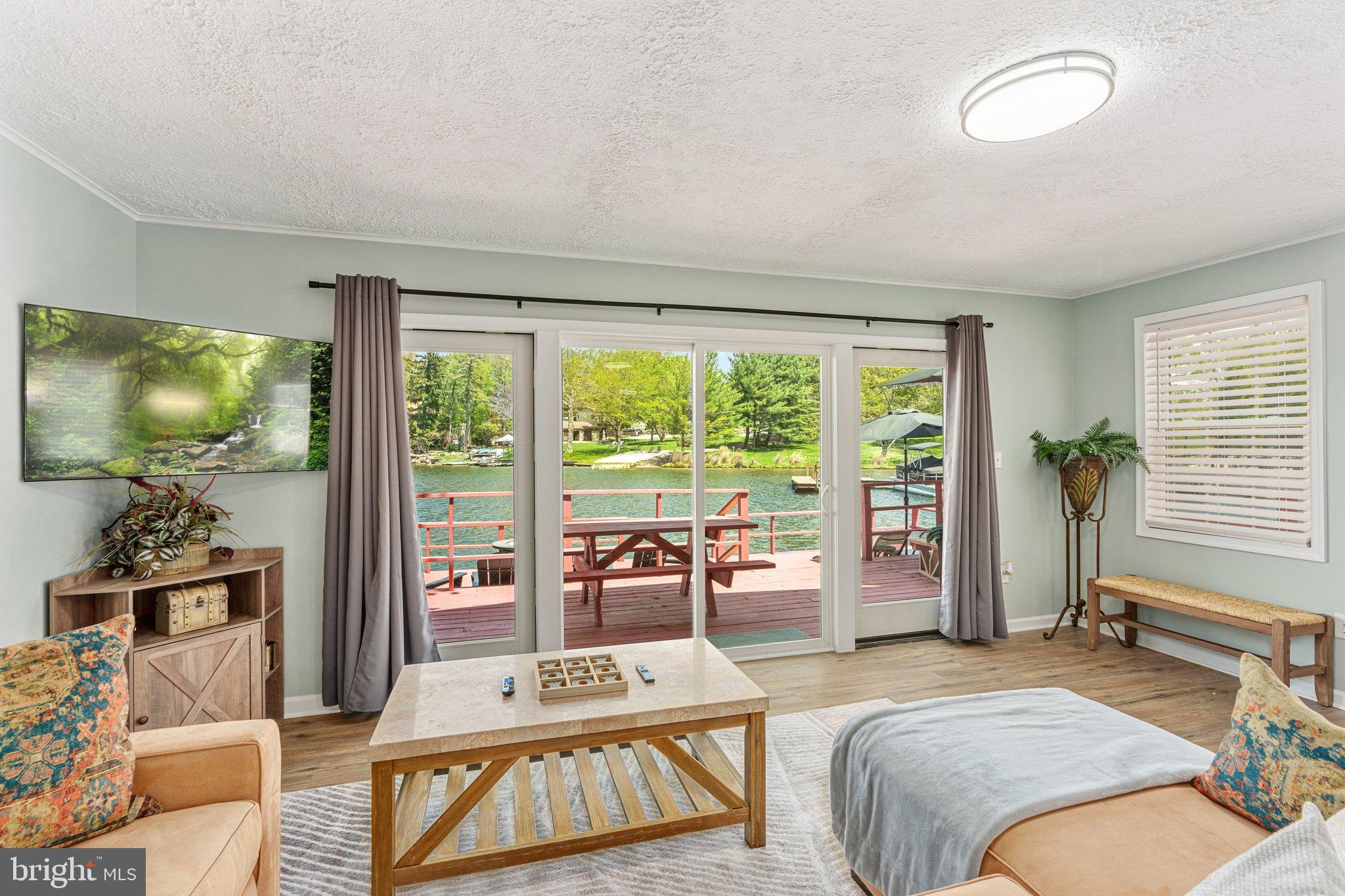 LAKE HARMONY - Residential