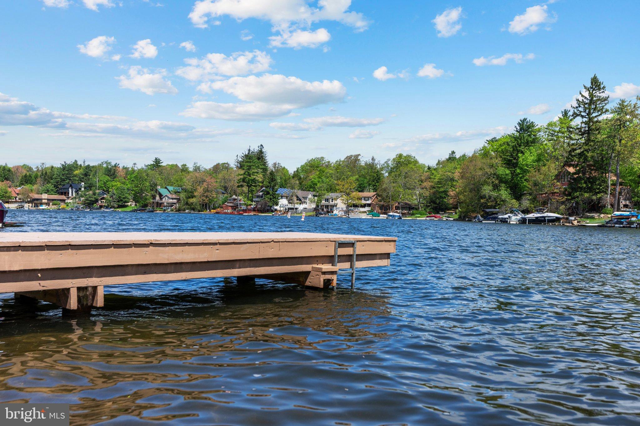 LAKE HARMONY - Residential