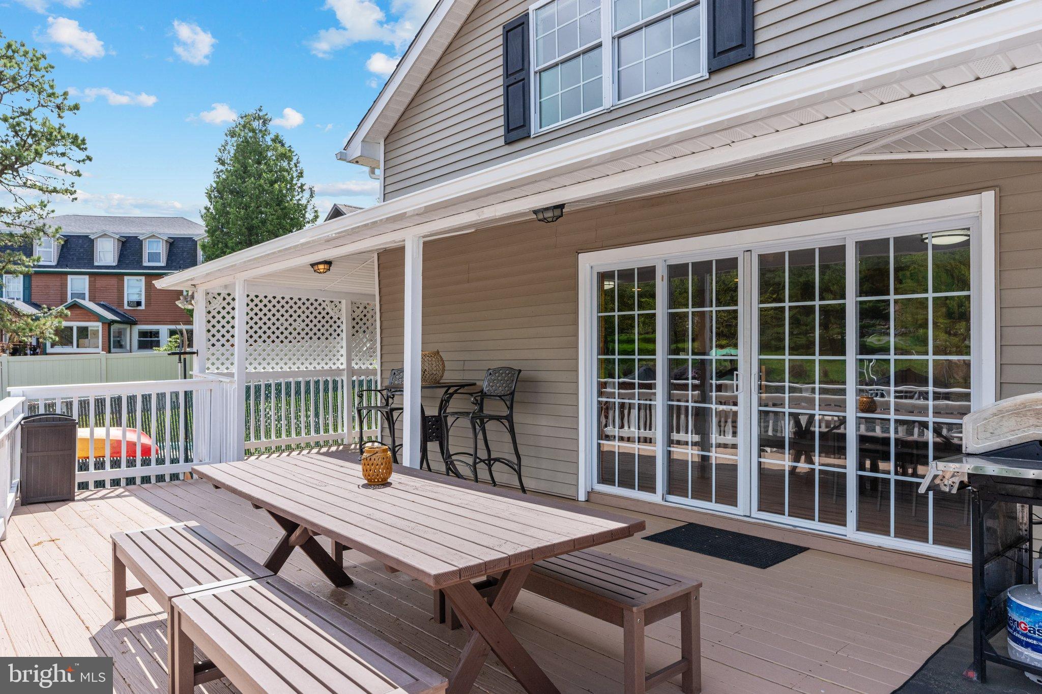 LAKE HARMONY - Residential