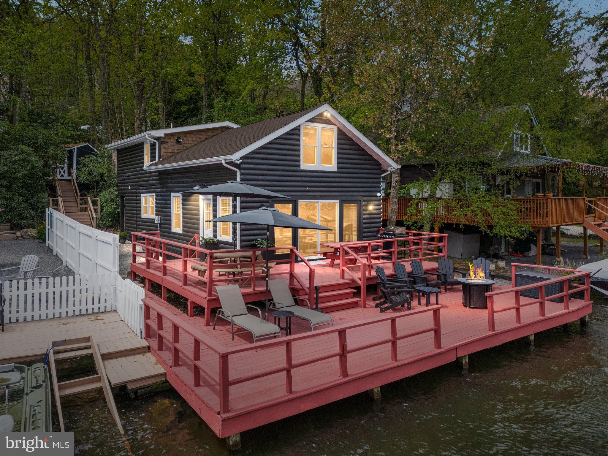 LAKE HARMONY - Residential