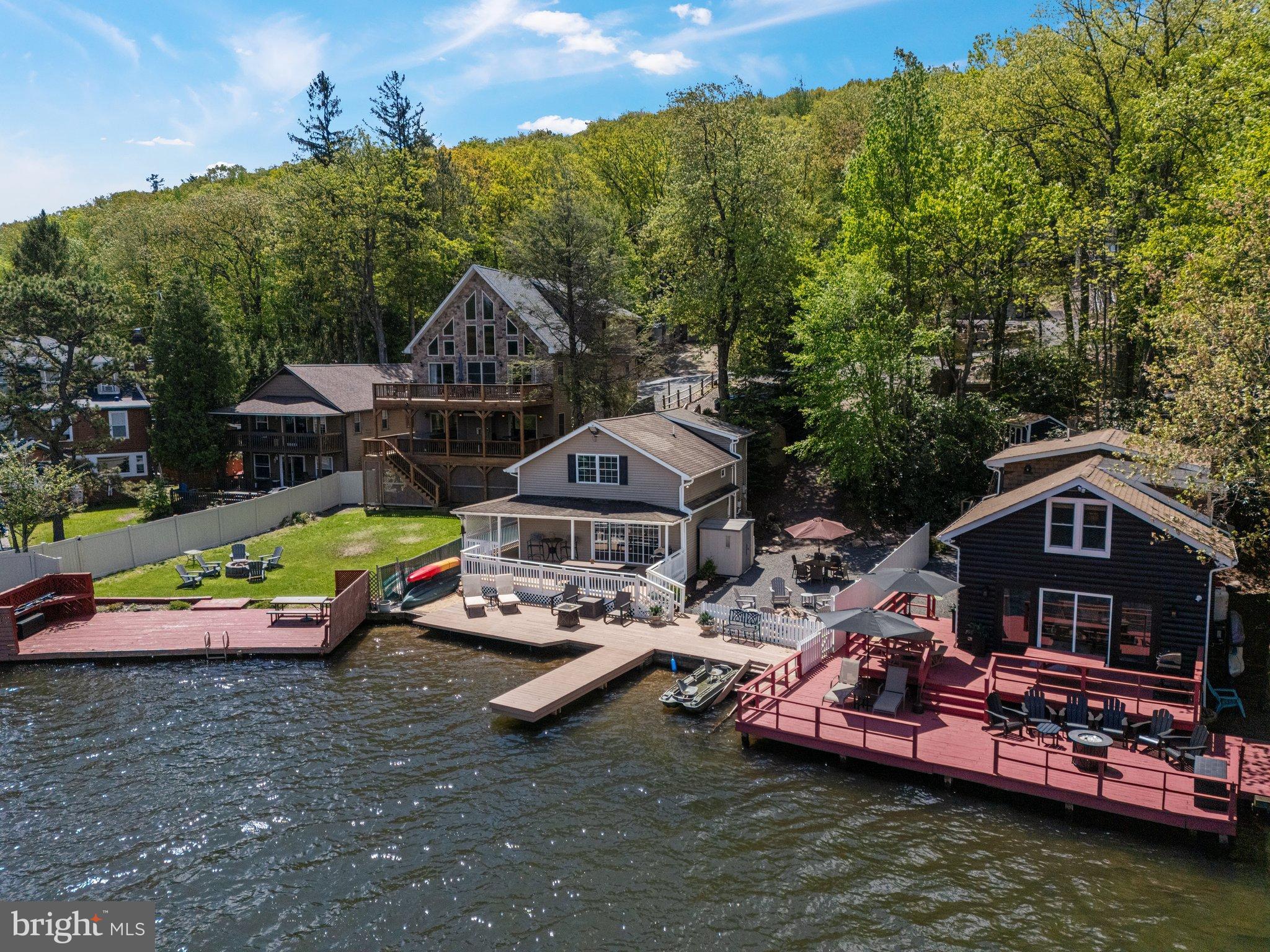 LAKE HARMONY - Residential