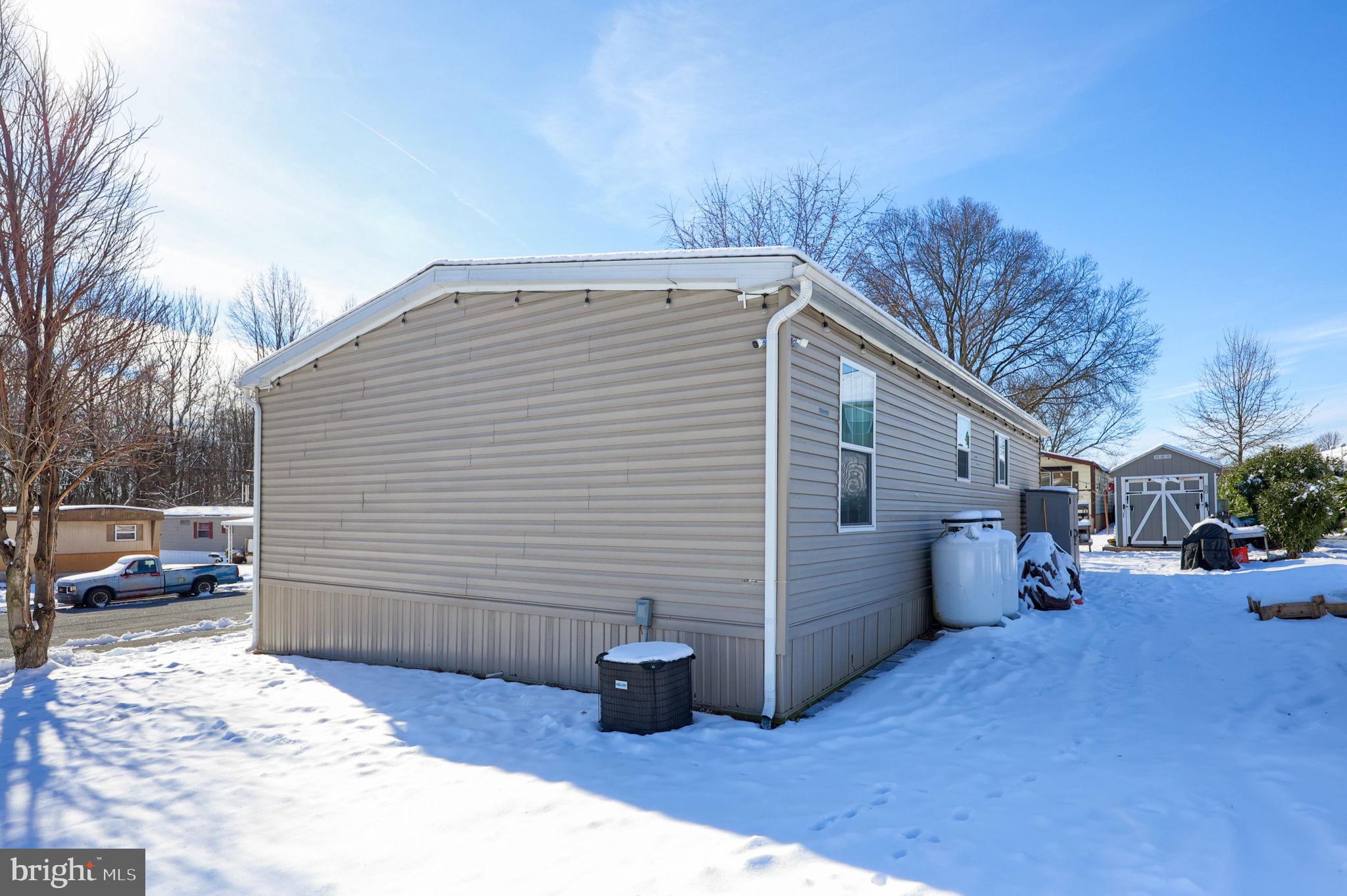 1395 BOWMANSVILLE ROAD