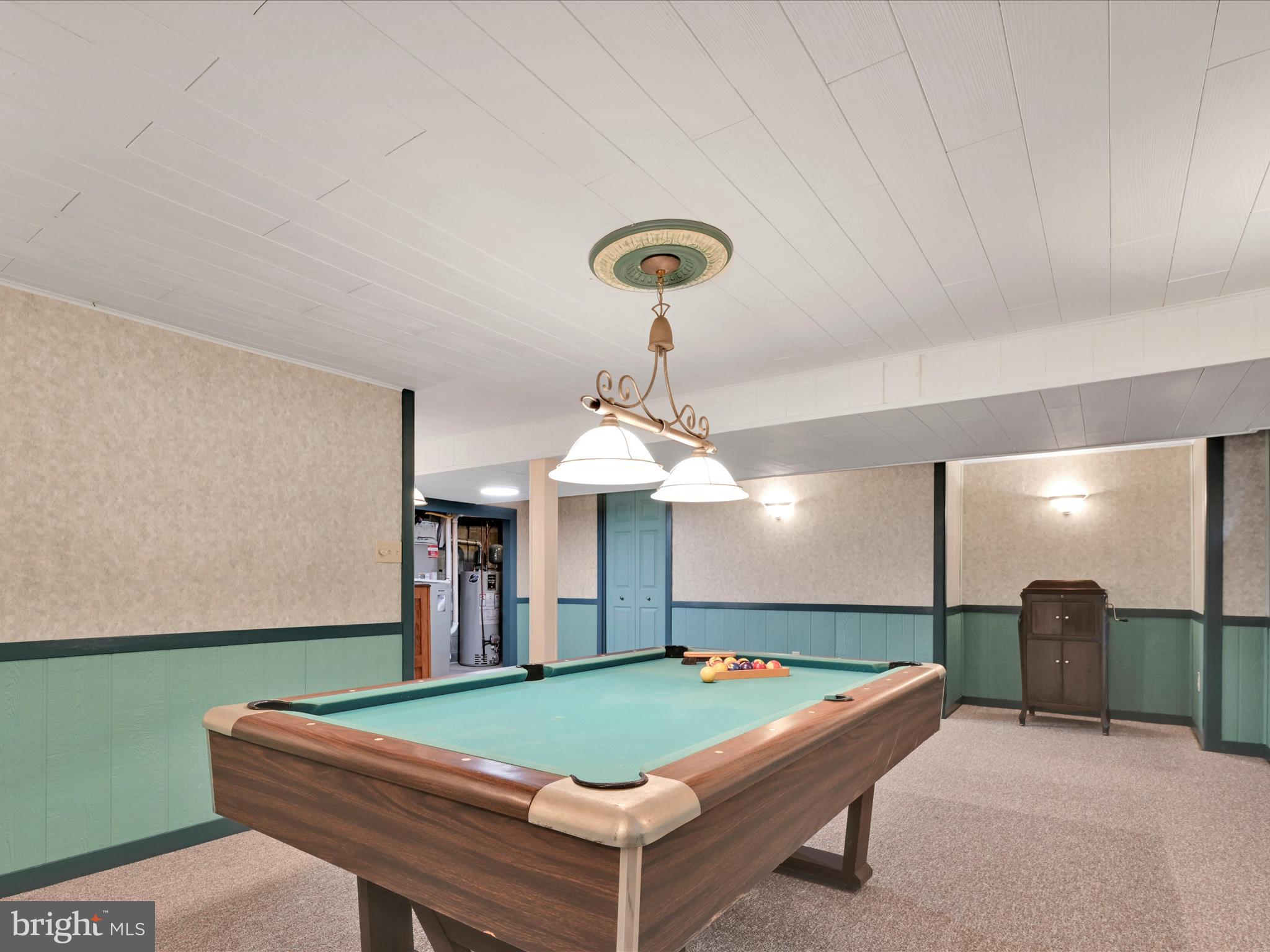 NORTHBROOK HILLS - Residential